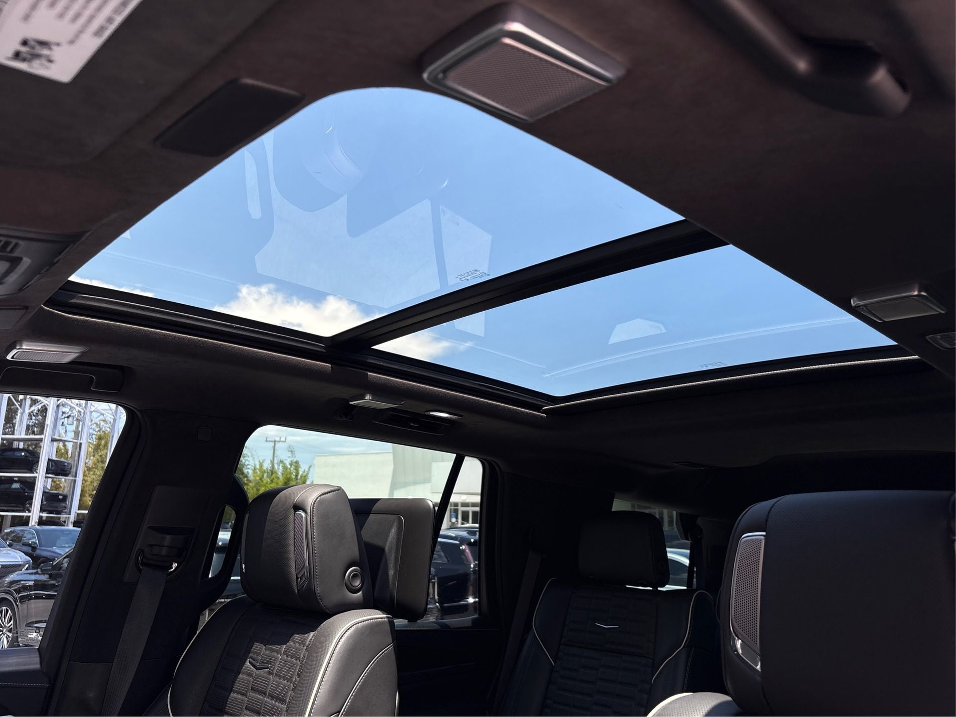 2023 Cadillac Escalade Sport Platinum