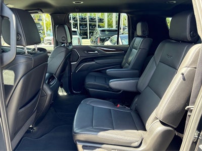 2024 Cadillac Escalade ESV Luxury