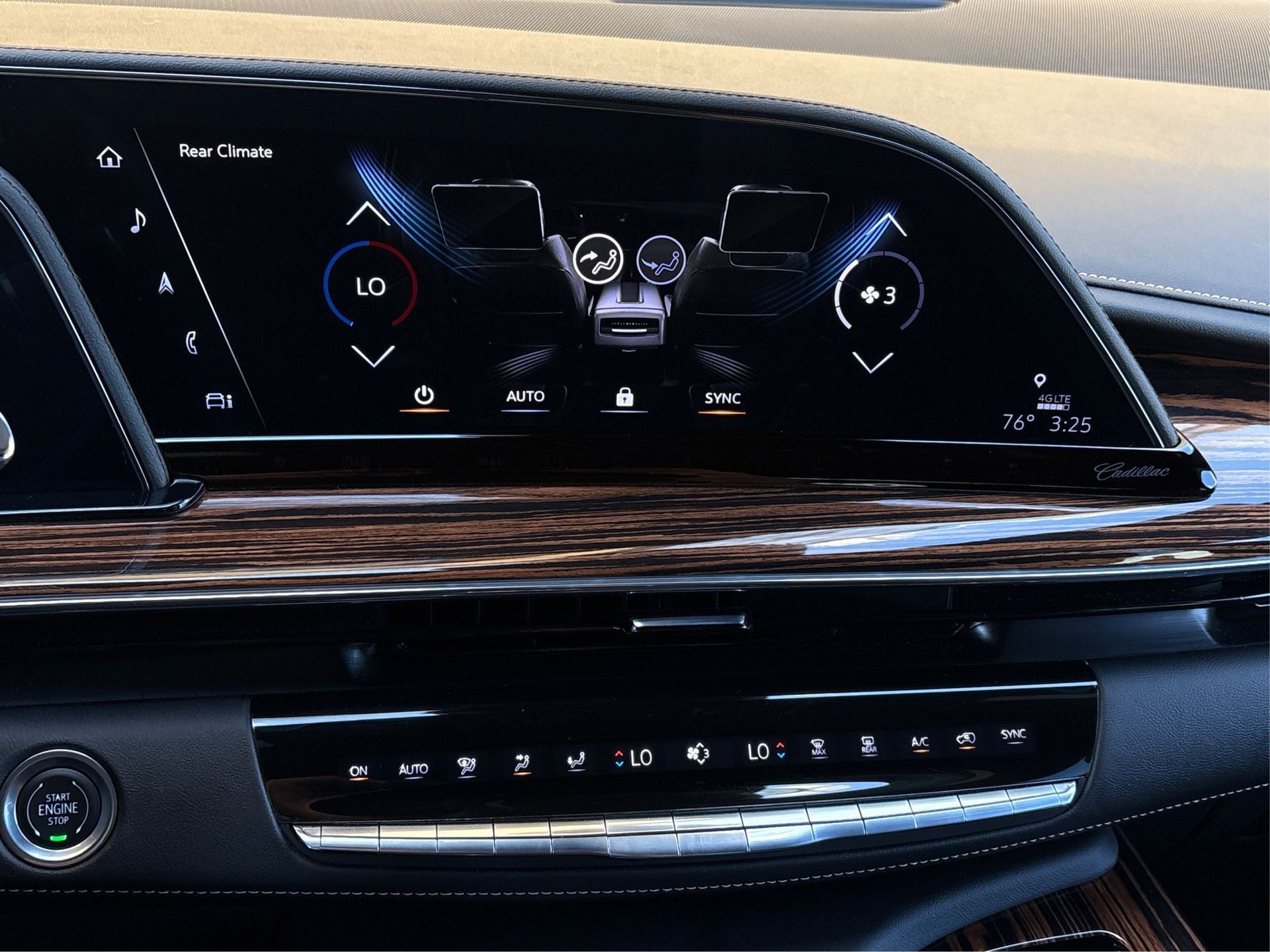 2024 Cadillac Escalade ESV Luxury