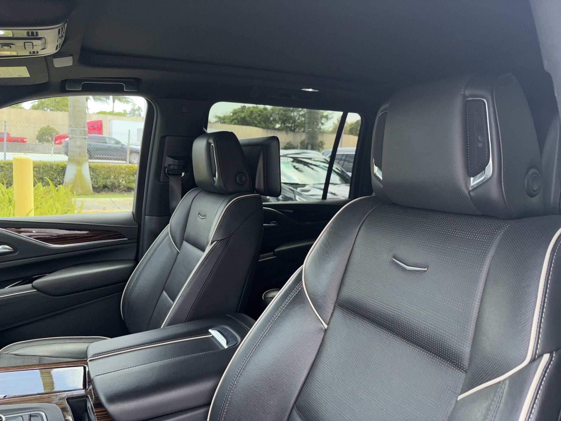 2021 Cadillac Escalade ESV Premium