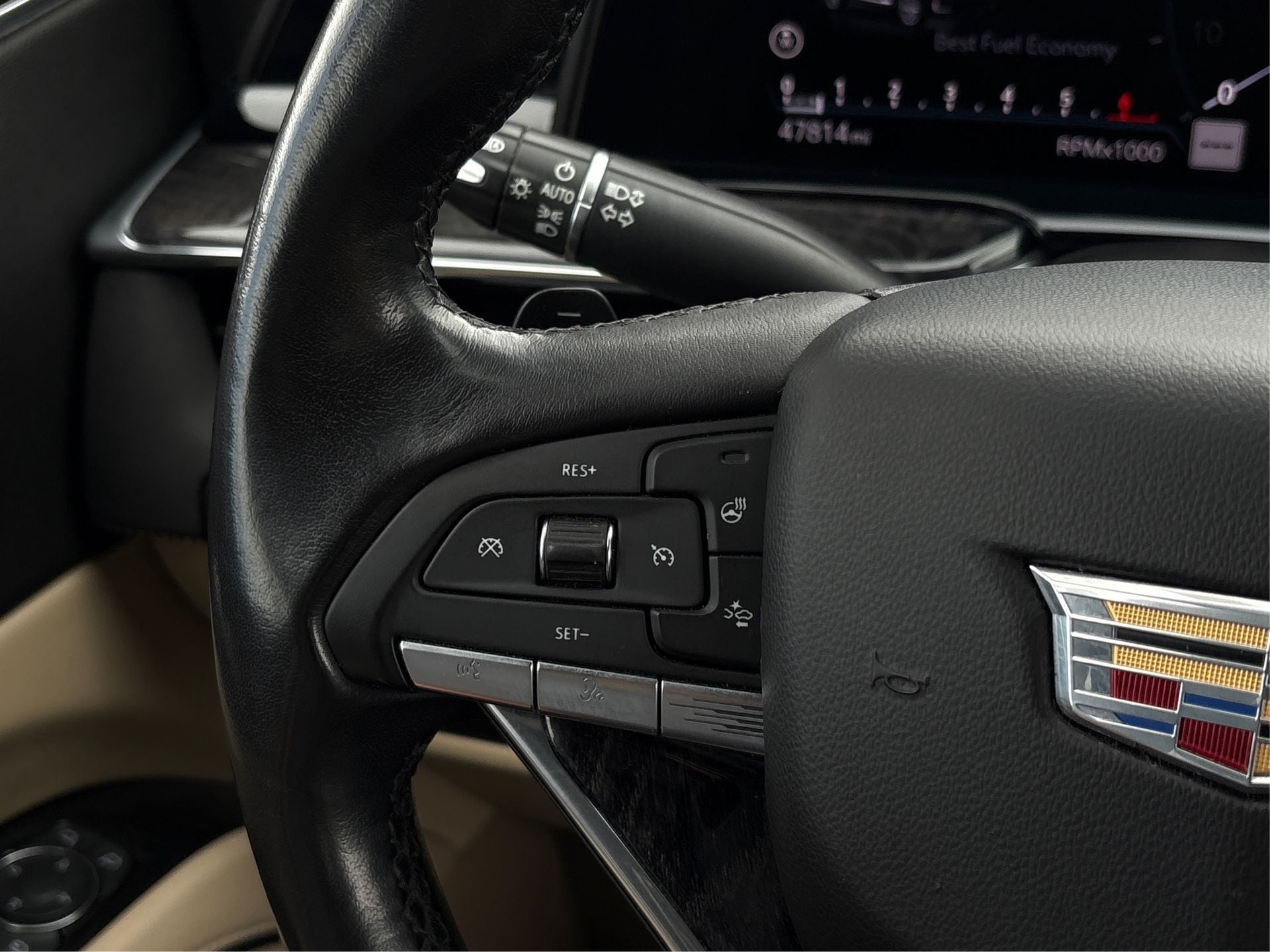 2021 Cadillac Escalade ESV Premium