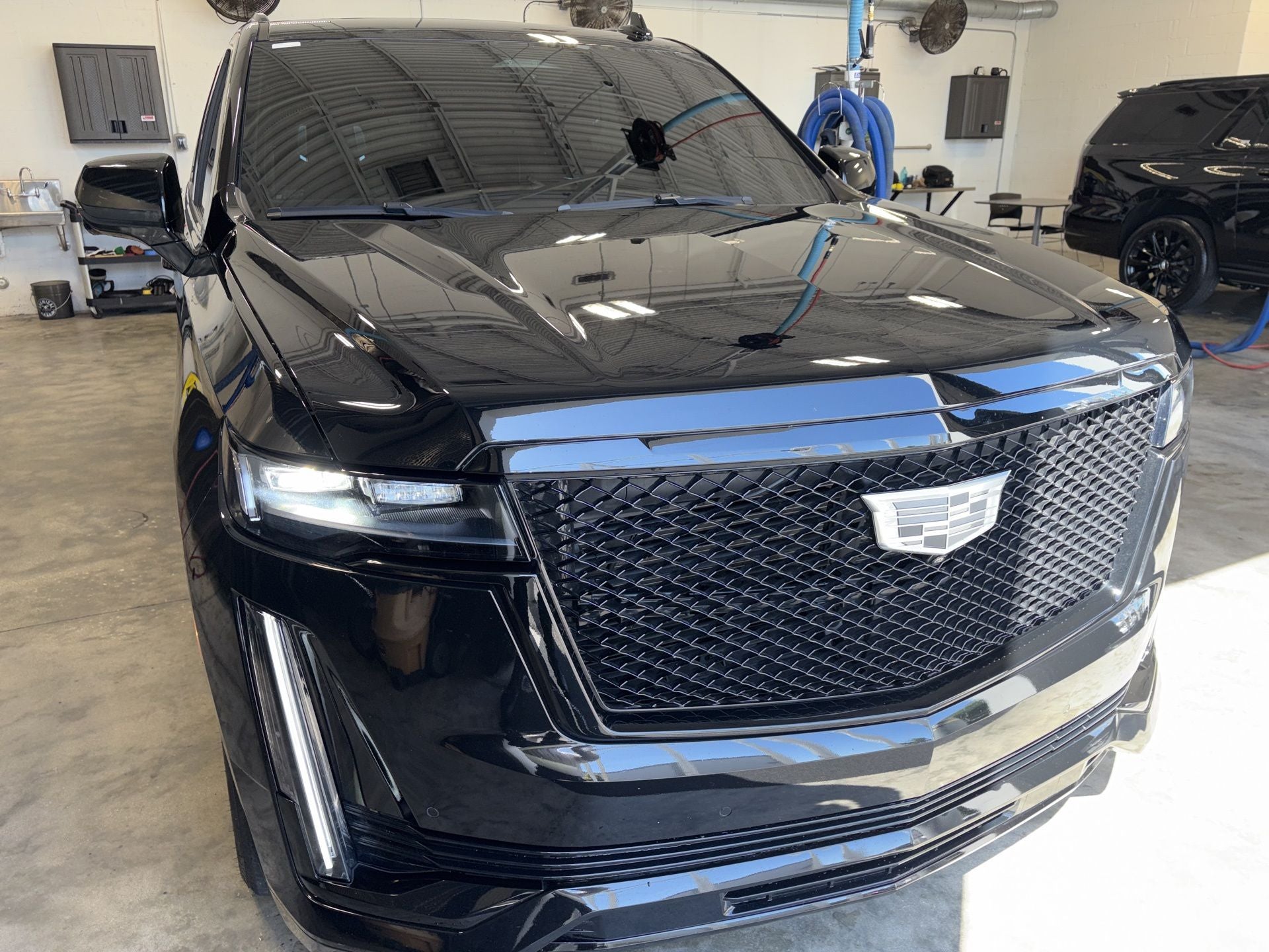 2023 Cadillac Escalade ESV Sport Platinum