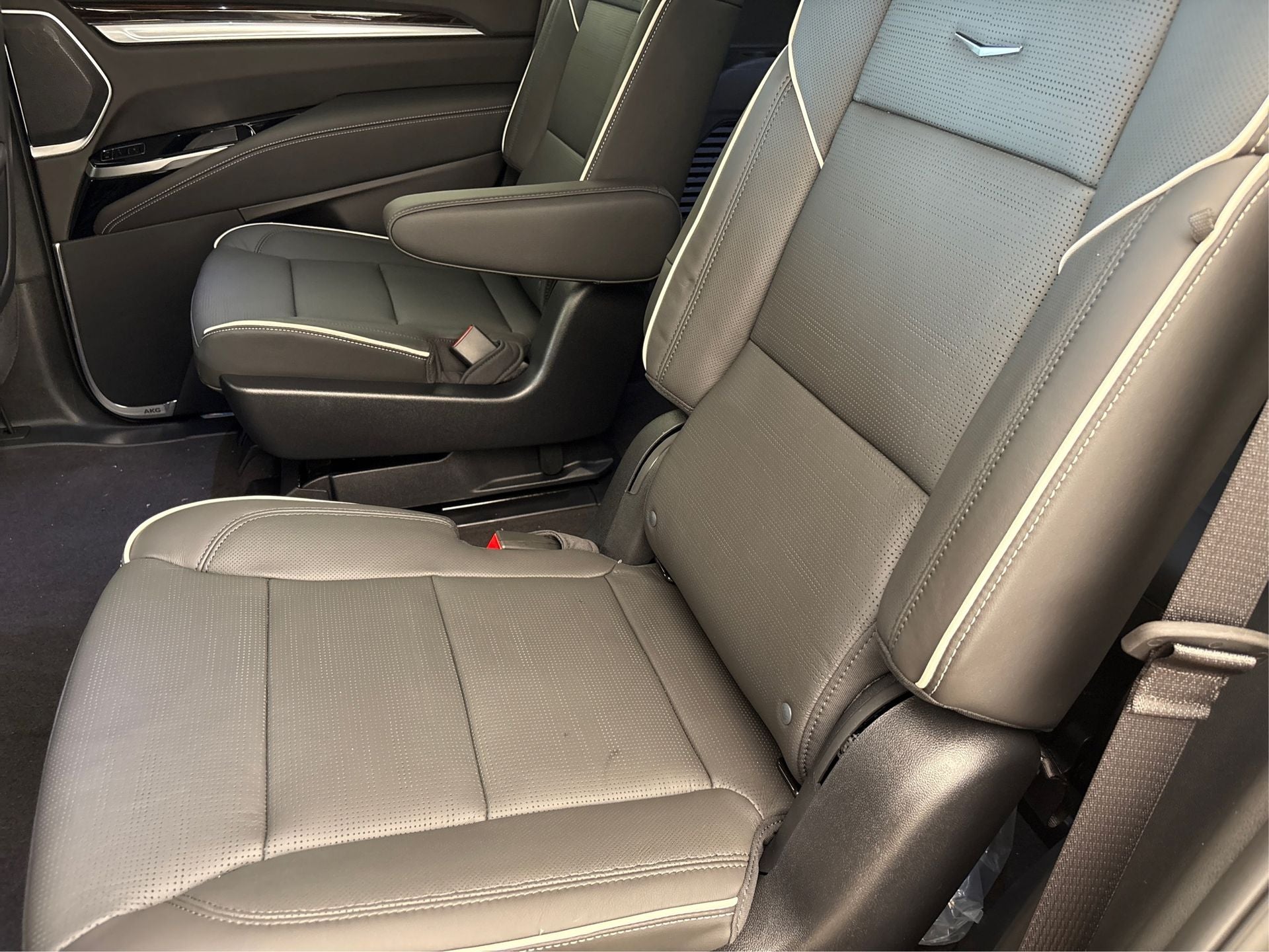 2025 Cadillac Escalade Premium Luxury