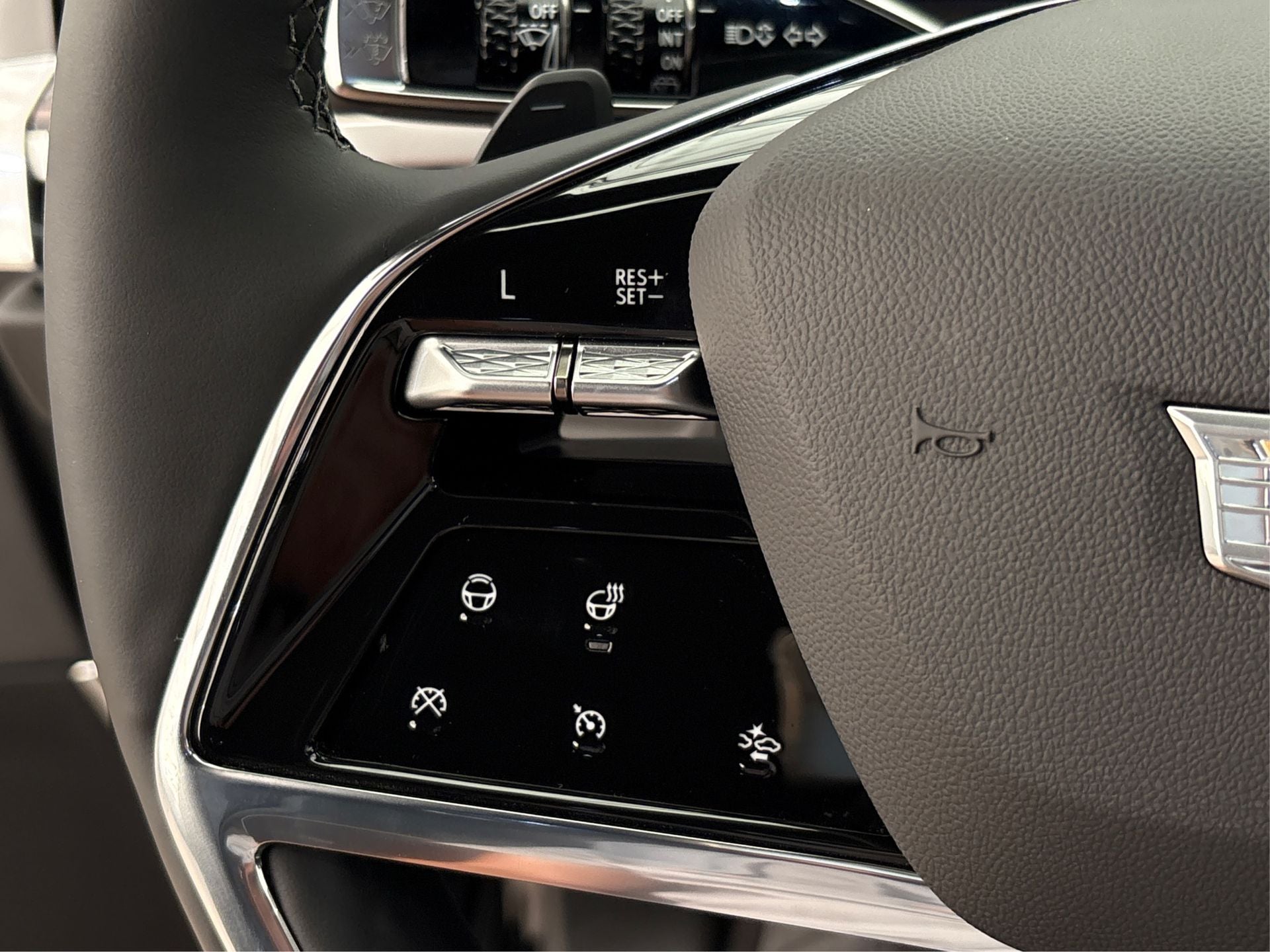 2025 Cadillac Escalade Premium Luxury