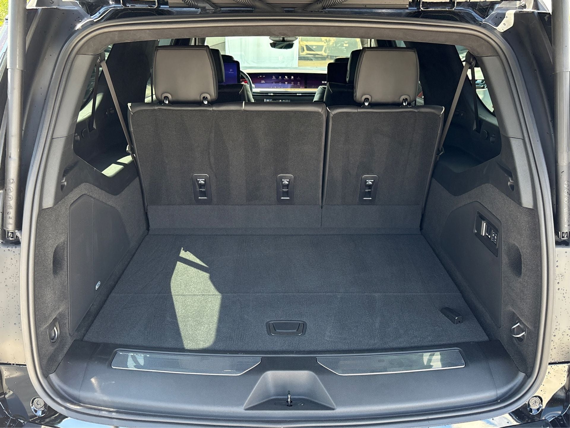 2025 Cadillac Escalade ESV Sport Platinum