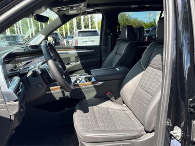 2025 Cadillac Escalade ESV Sport Platinum