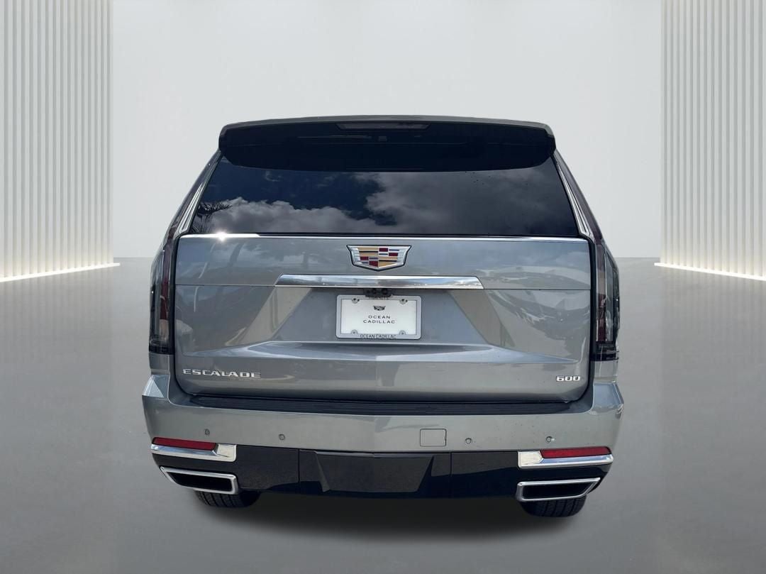 2026 Cadillac Escalade Luxury