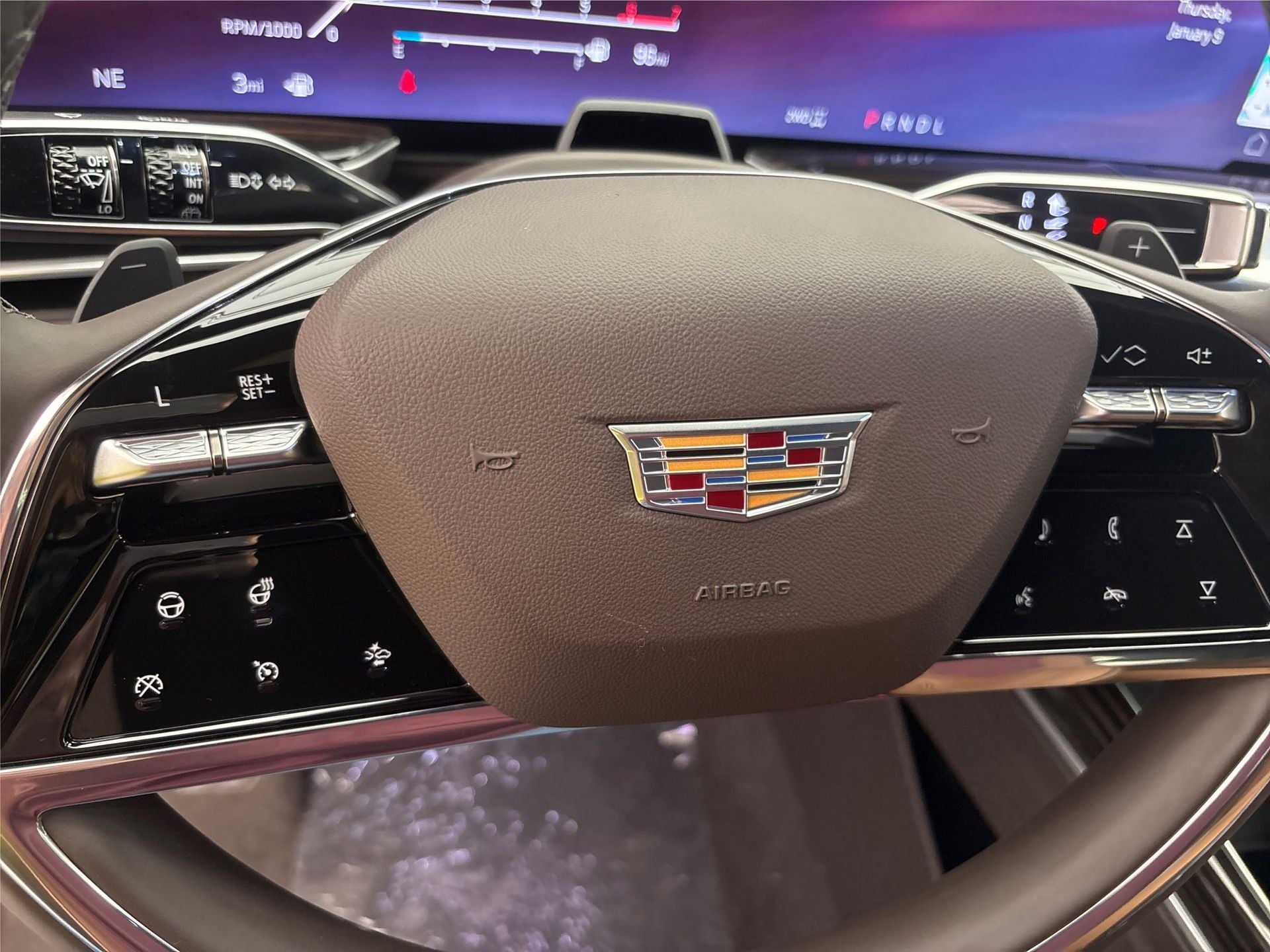 2025 Cadillac Escalade Premium Luxury