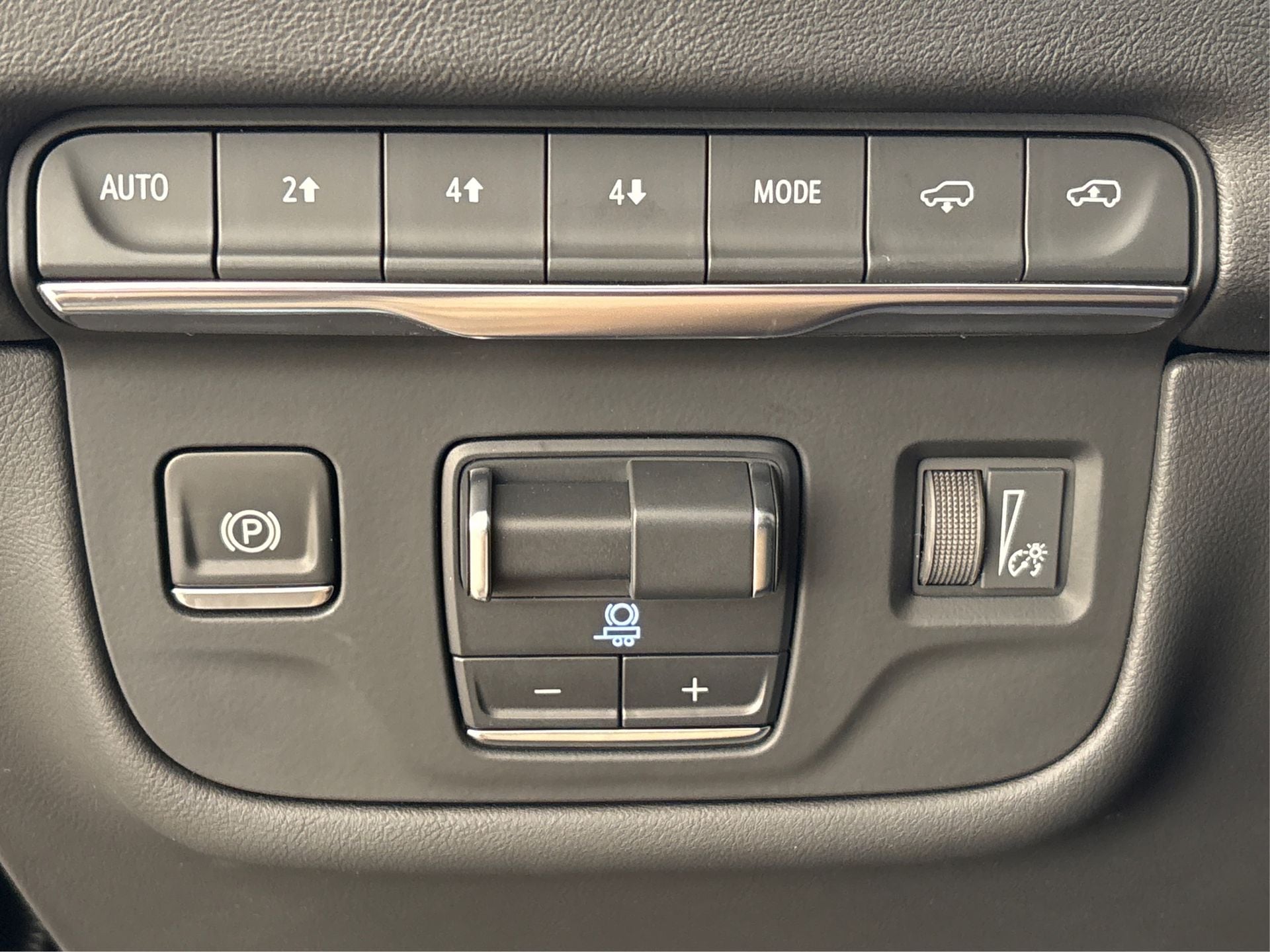 2025 Cadillac Escalade Sport