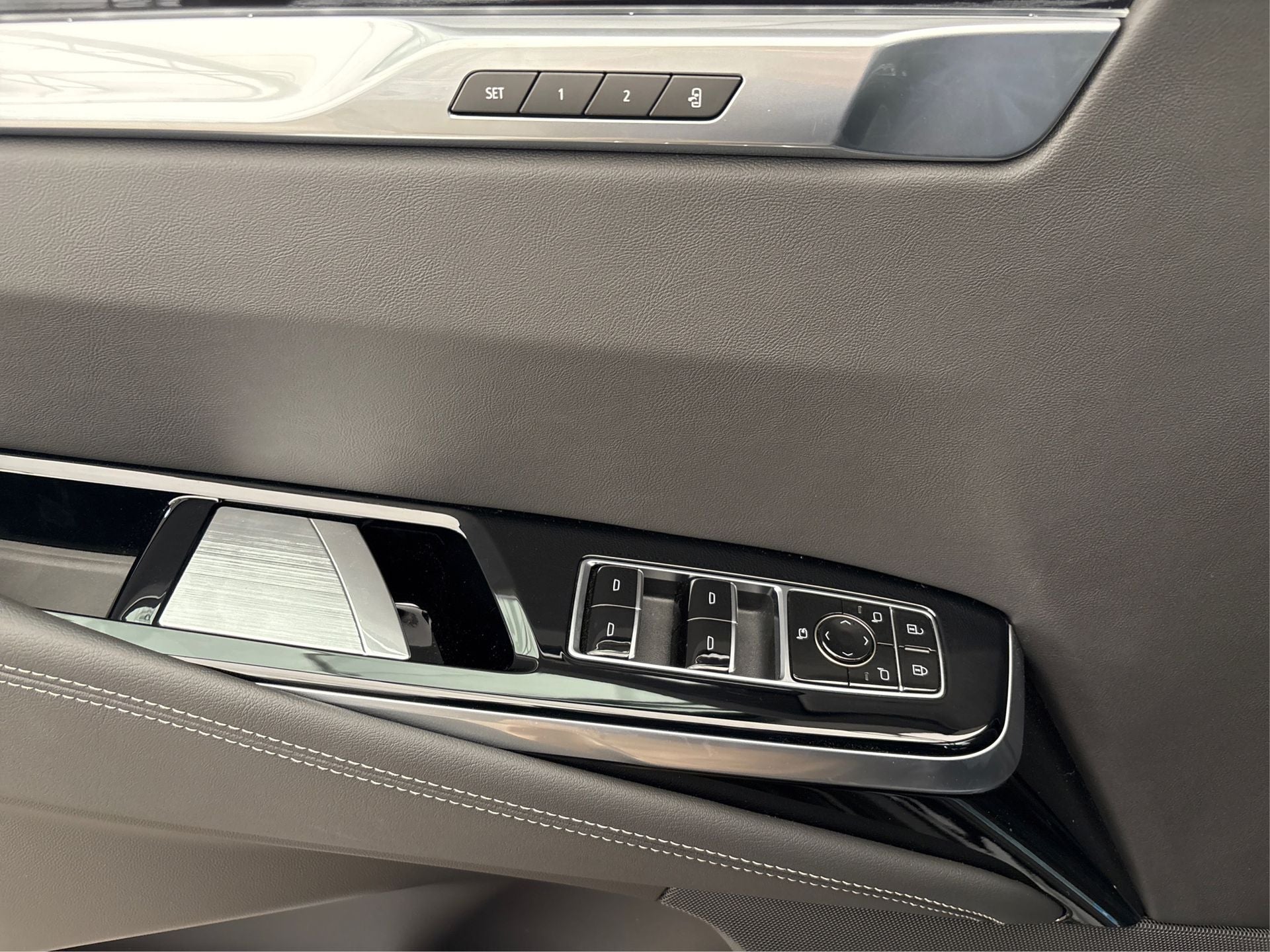 2025 Cadillac Escalade Sport