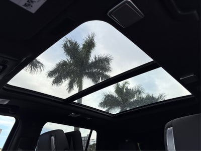 2025 Cadillac Escalade Sport Platinum