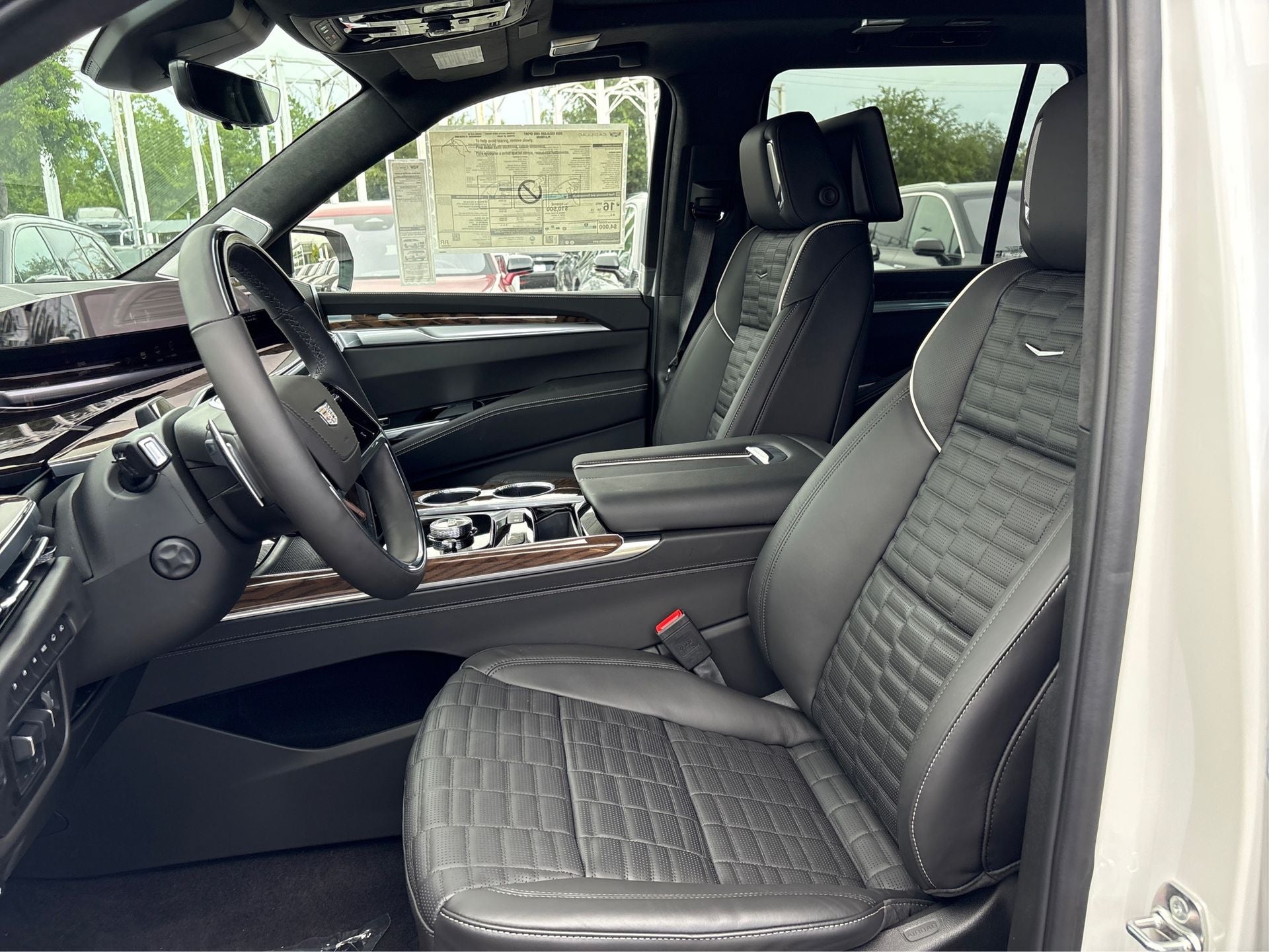 2025 Cadillac Escalade Sport Platinum