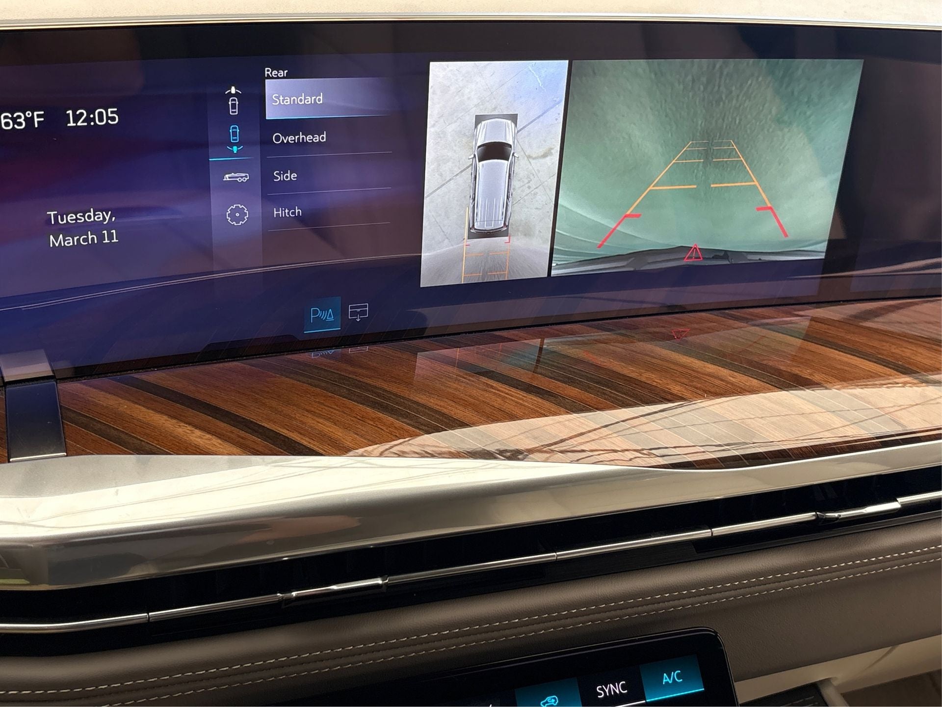 2025 Cadillac Escalade Sport Platinum