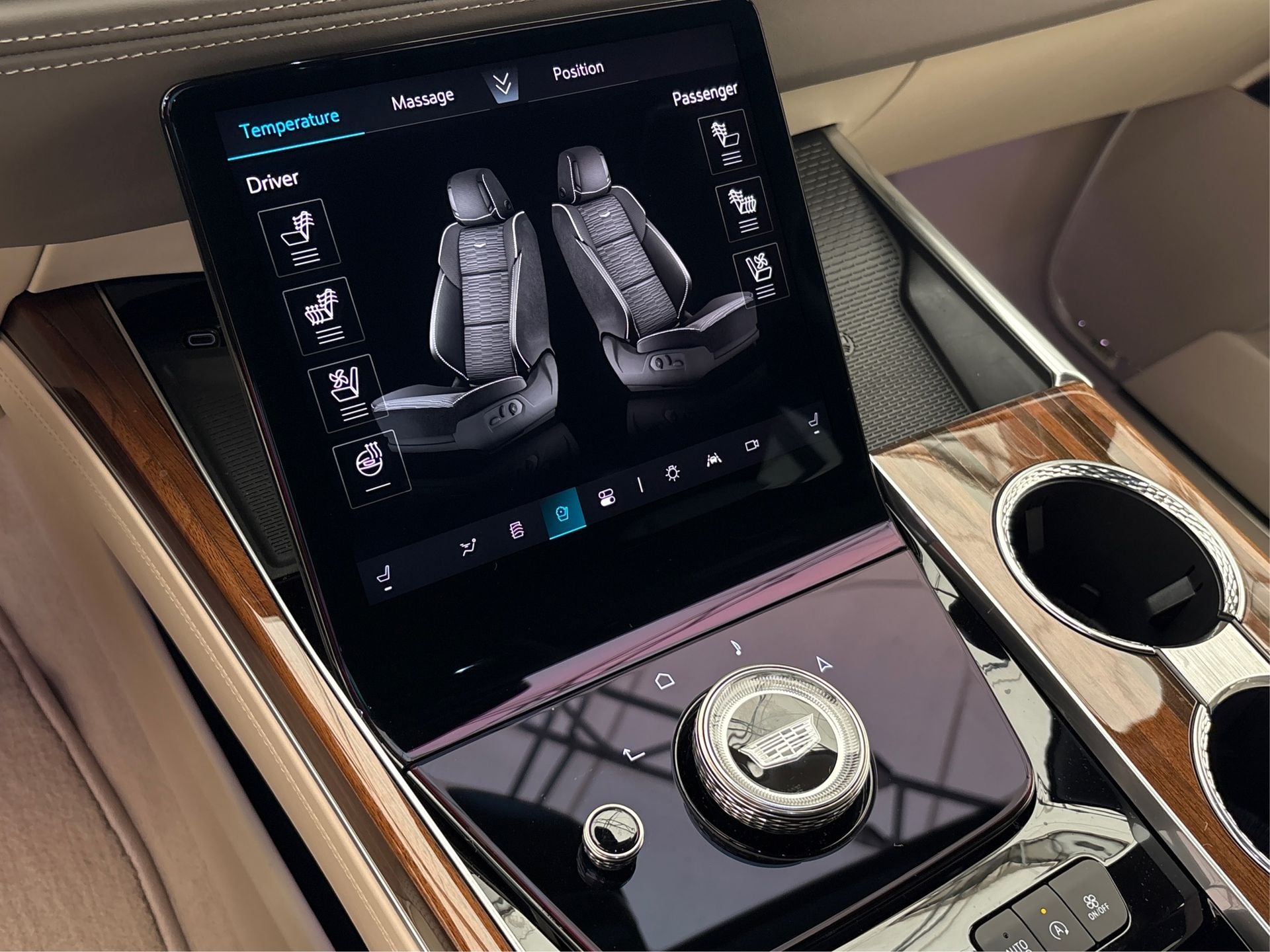 2025 Cadillac Escalade Sport Platinum