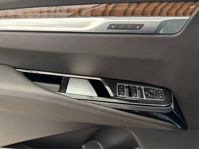 2025 Cadillac Escalade Sport Platinum