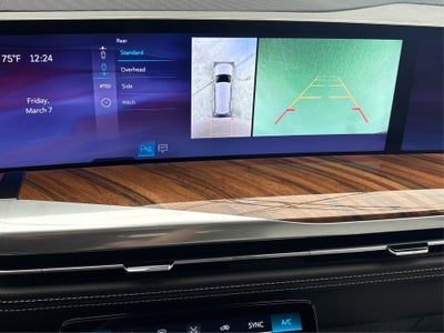 2025 Cadillac Escalade Sport Platinum