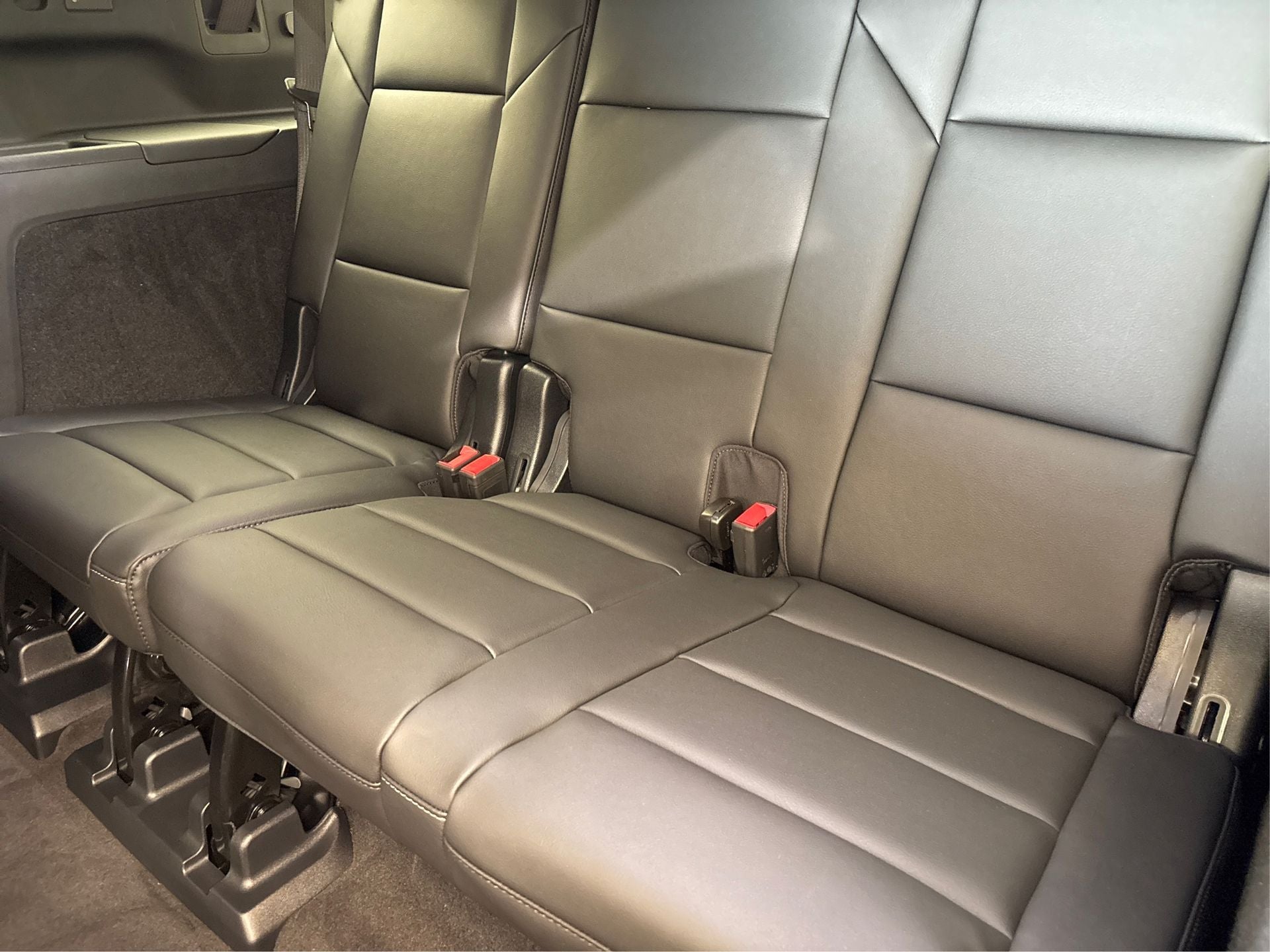 2025 Cadillac Escalade ESV Luxury