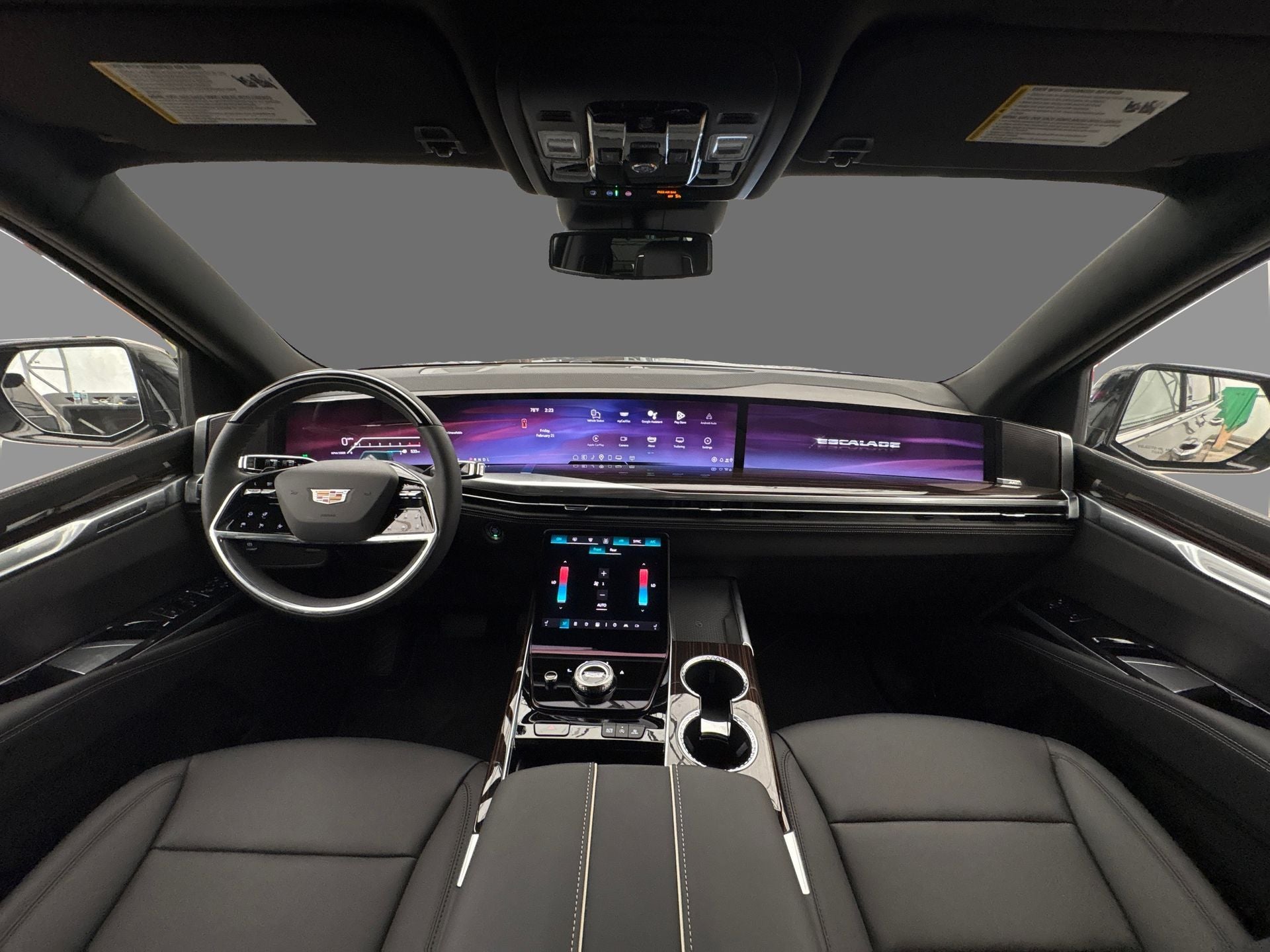 2025 Cadillac Escalade ESV Luxury