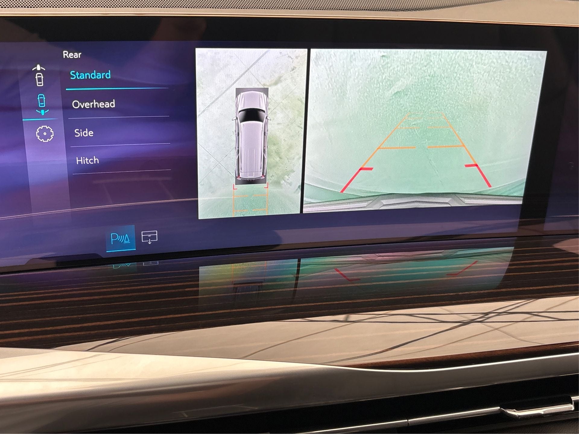 2025 Cadillac Escalade ESV Luxury