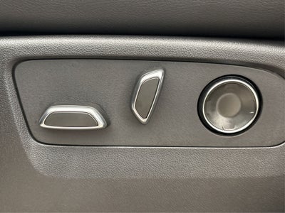 2025 Cadillac Escalade ESV Luxury