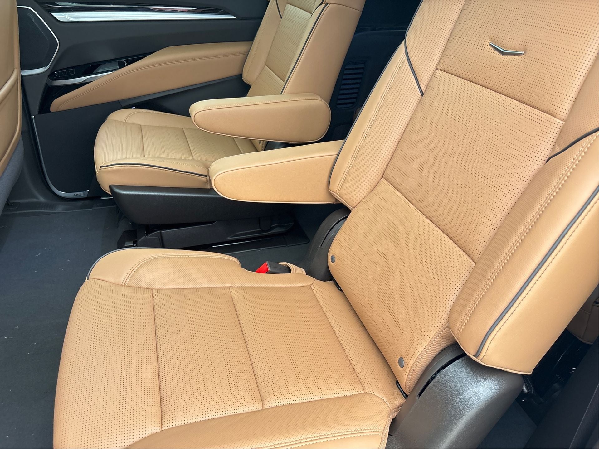 2025 Cadillac Escalade ESV Premium