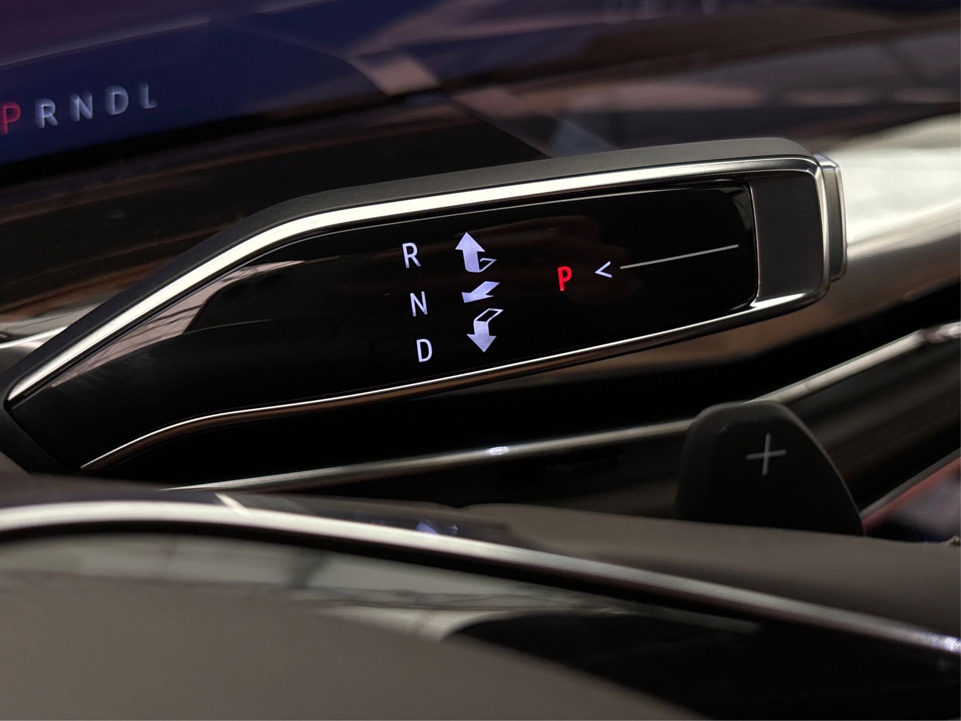 2025 Cadillac Escalade ESV Premium