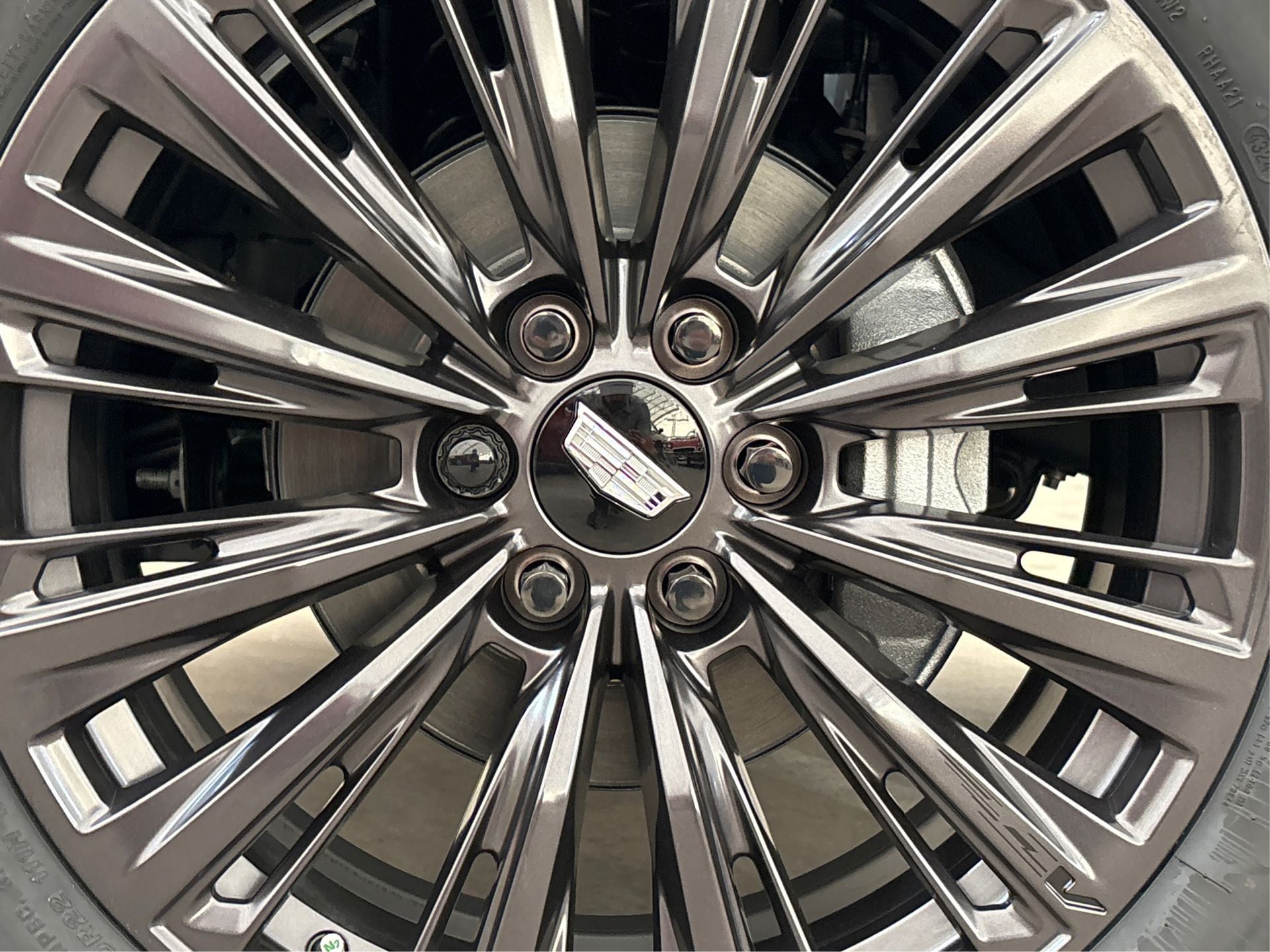 2025 Cadillac Escalade ESV Sport