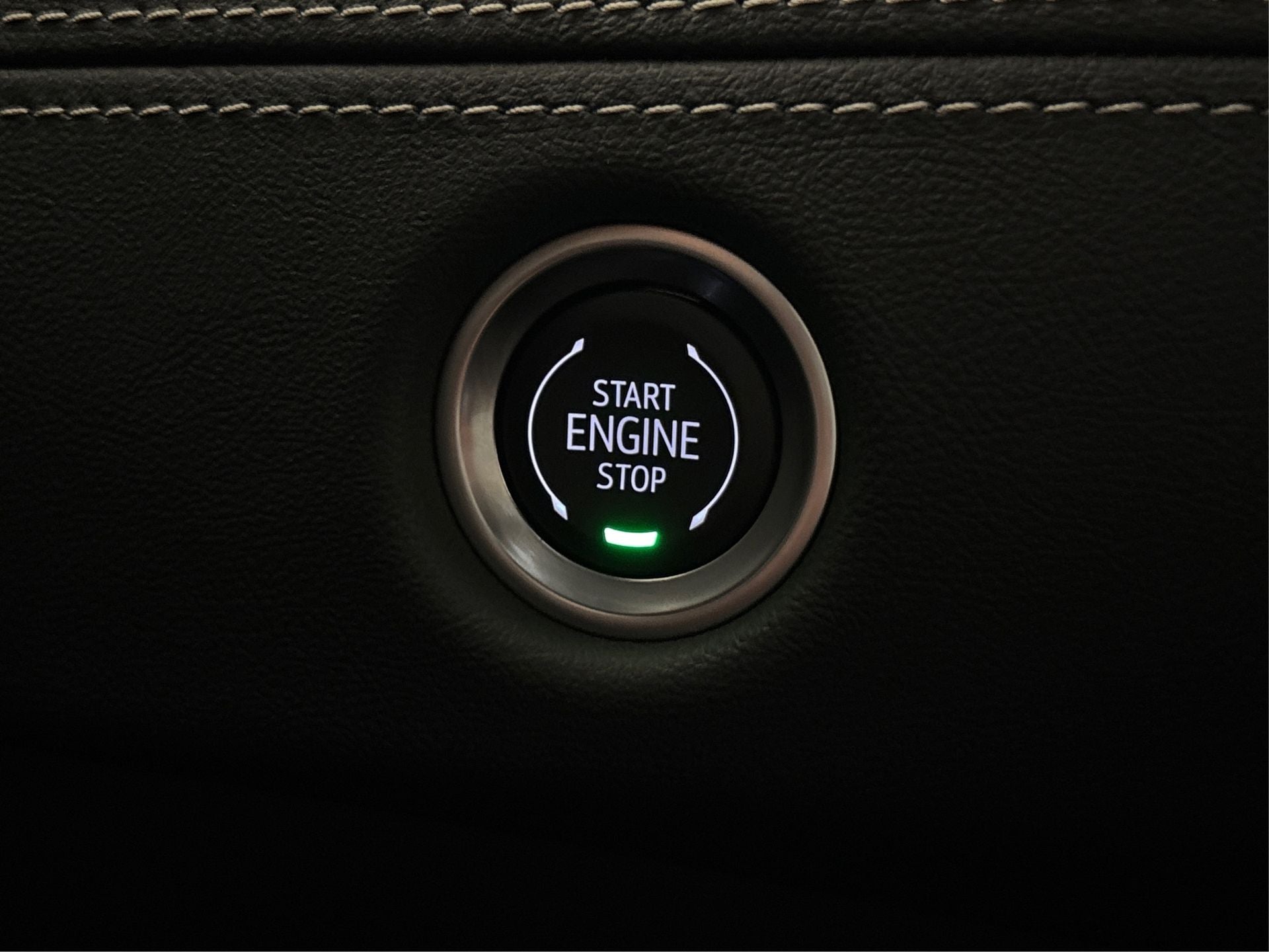 2025 Cadillac Escalade ESV Sport