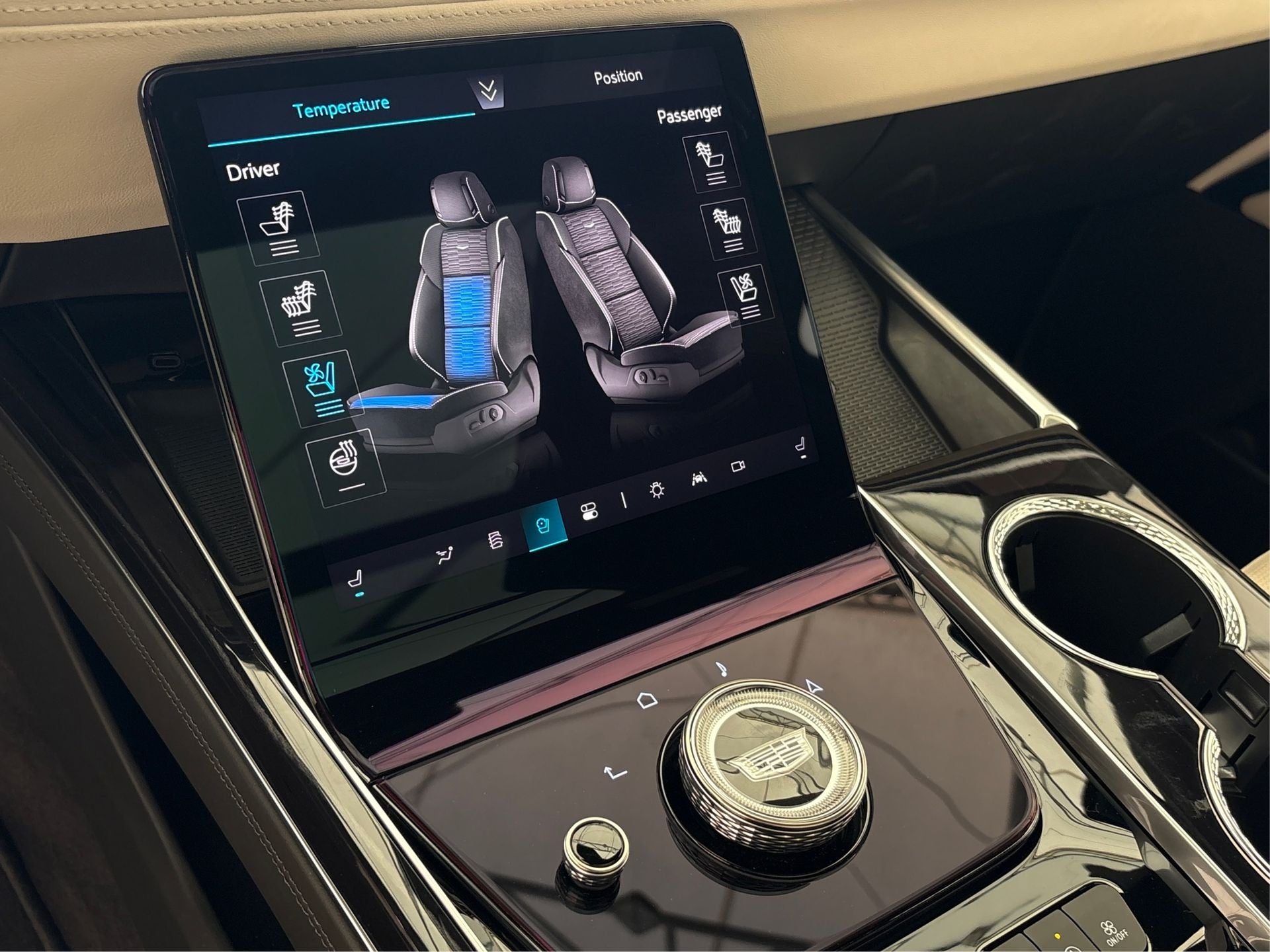 2025 Cadillac Escalade ESV Sport