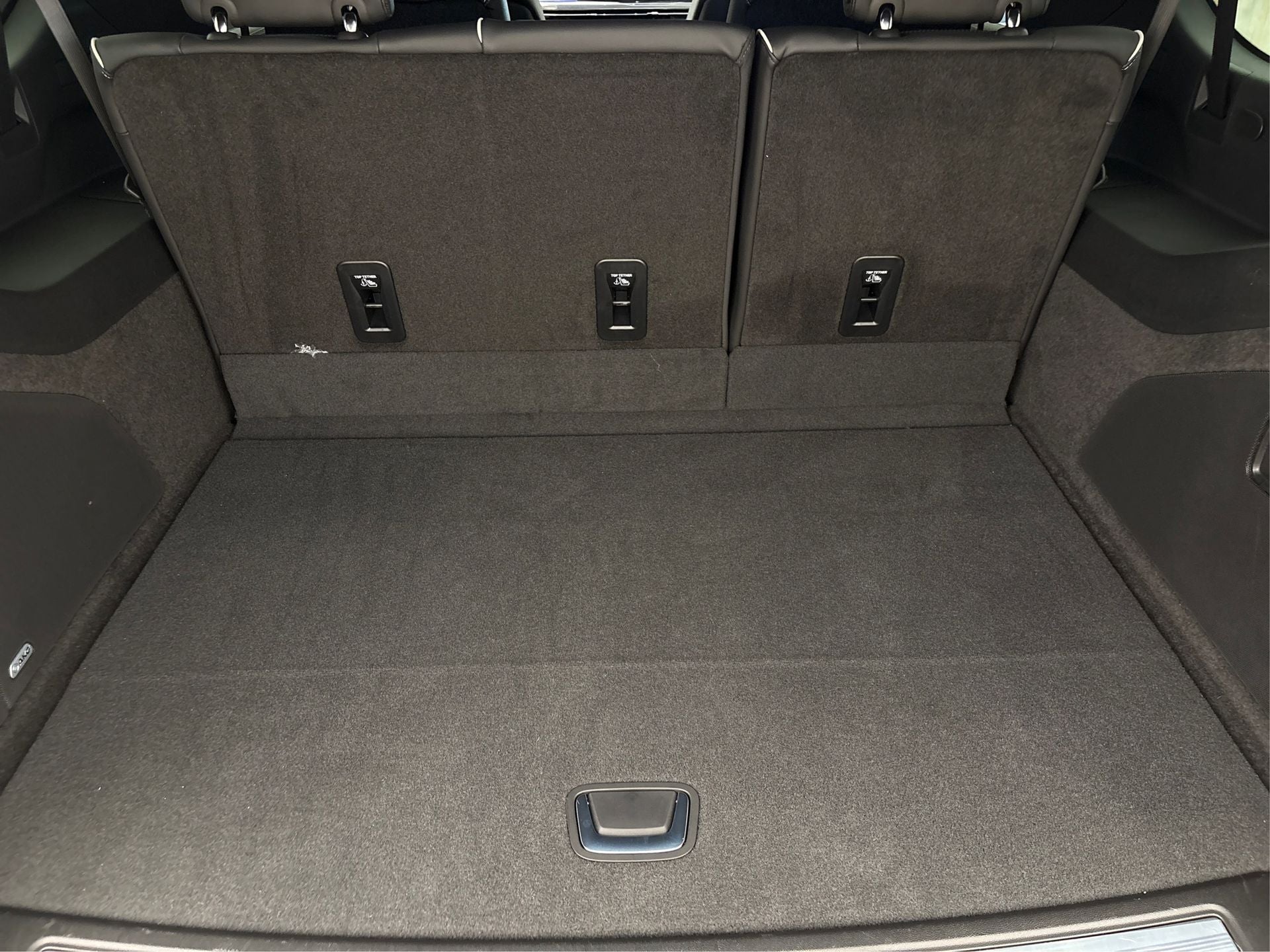 2025 Cadillac Escalade ESV Sport