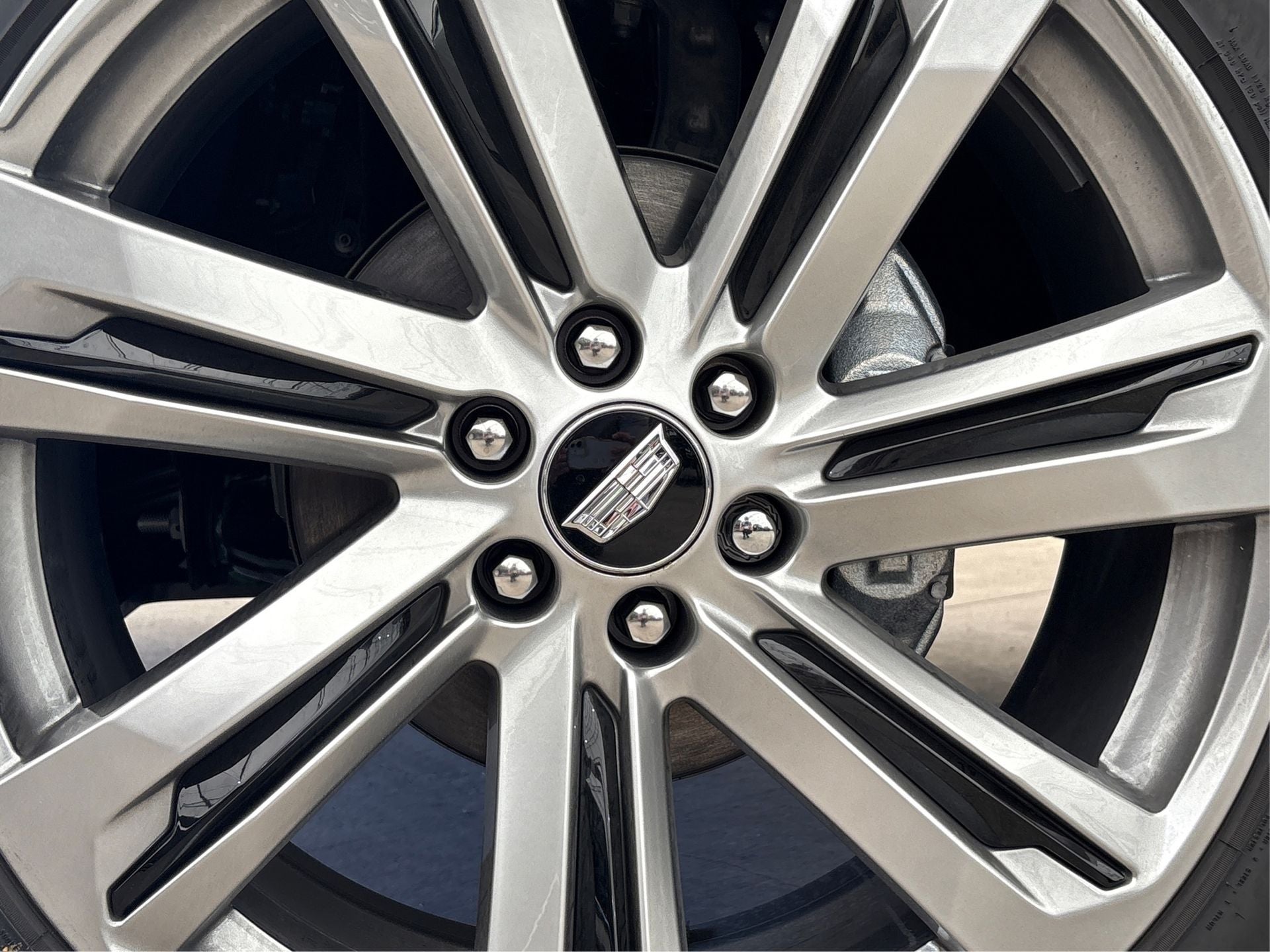 2025 Cadillac Escalade ESV Sport