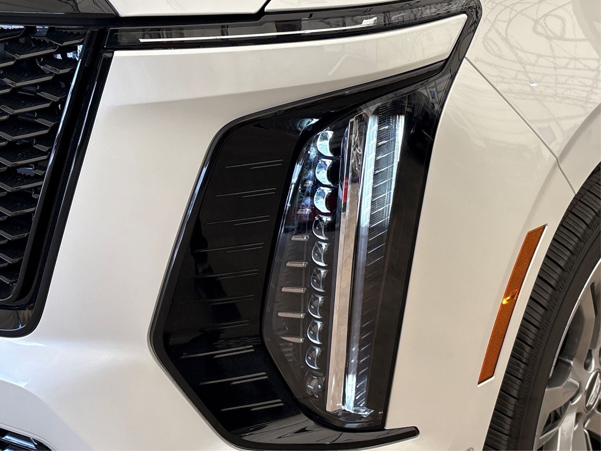 2025 Cadillac Escalade ESV Sport