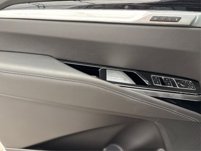 2025 Cadillac Escalade ESV Sport