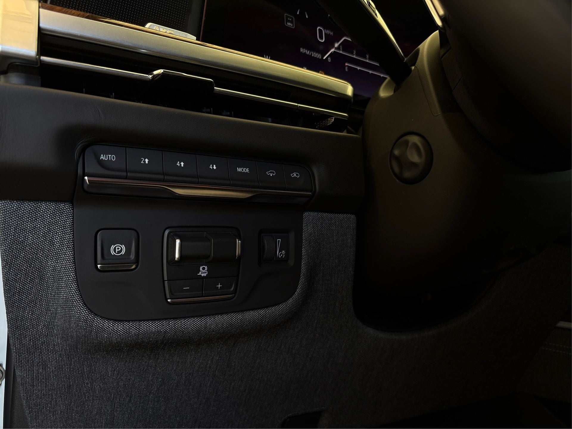 2026 Cadillac Escalade ESV Platinum Edition