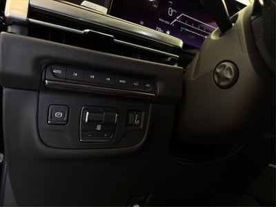 2026 Cadillac Escalade ESV Platinum Edition