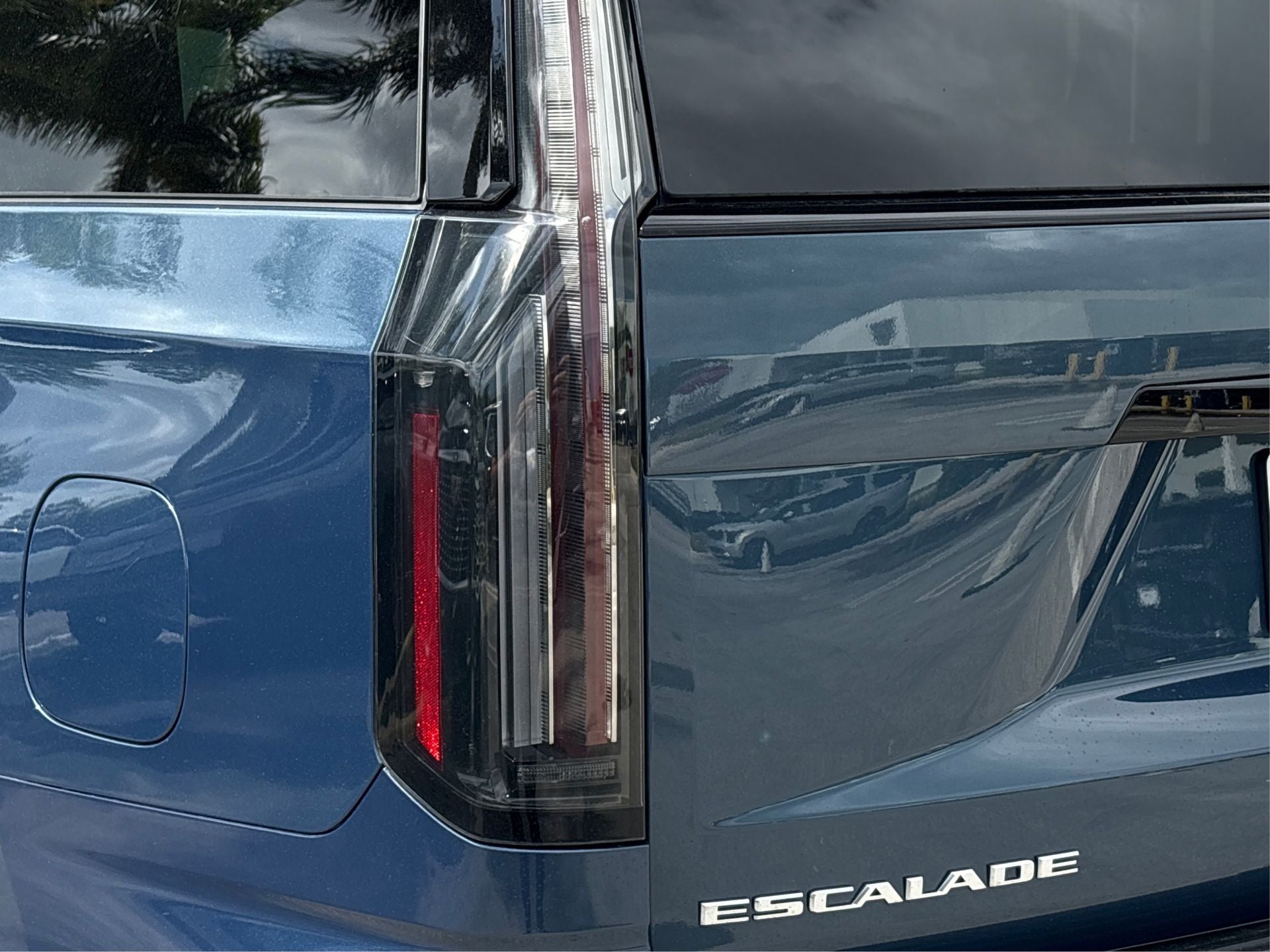 2026 Cadillac Escalade ESV Platinum Edition