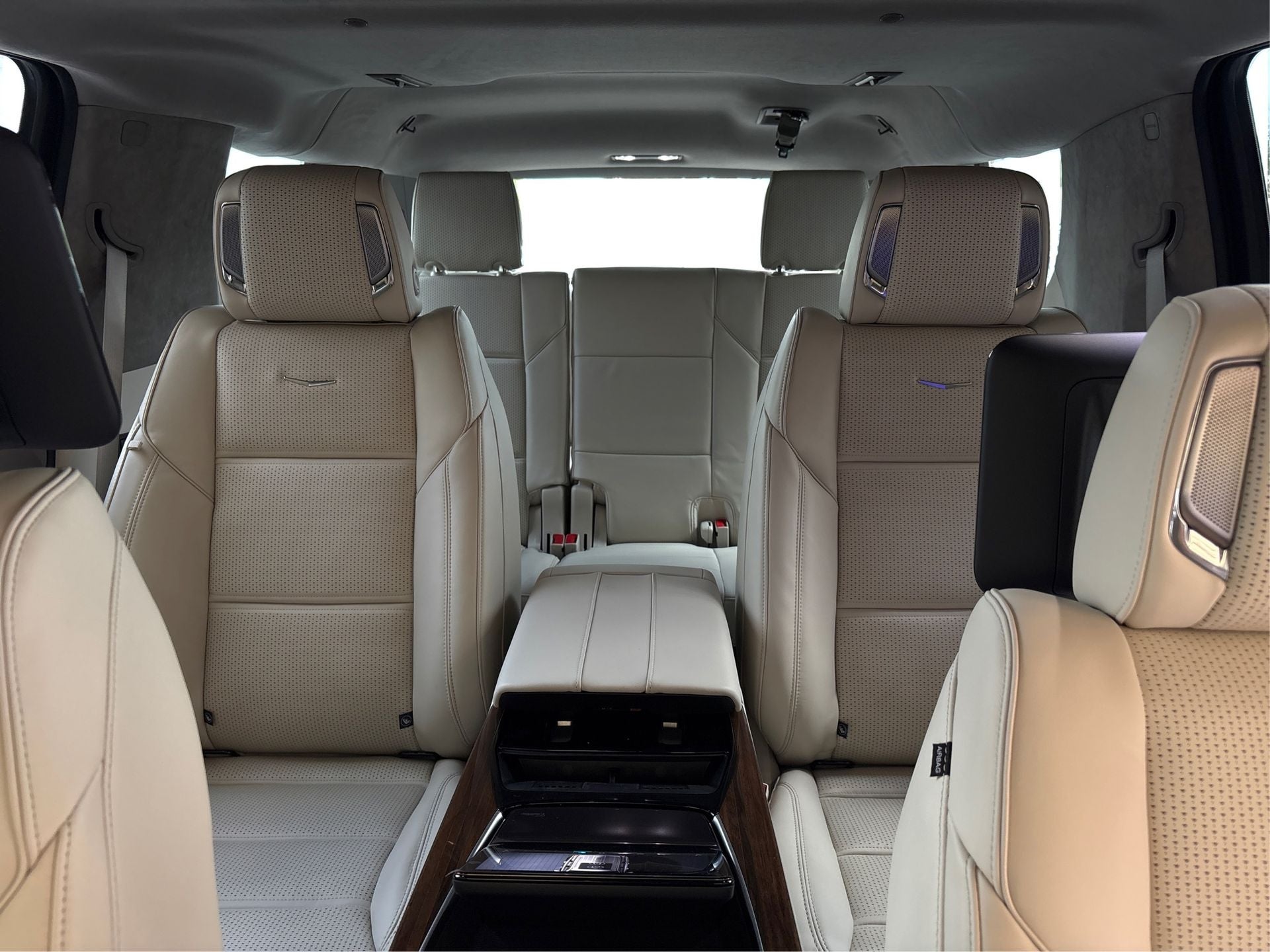 2026 Cadillac Escalade ESV Platinum Edition