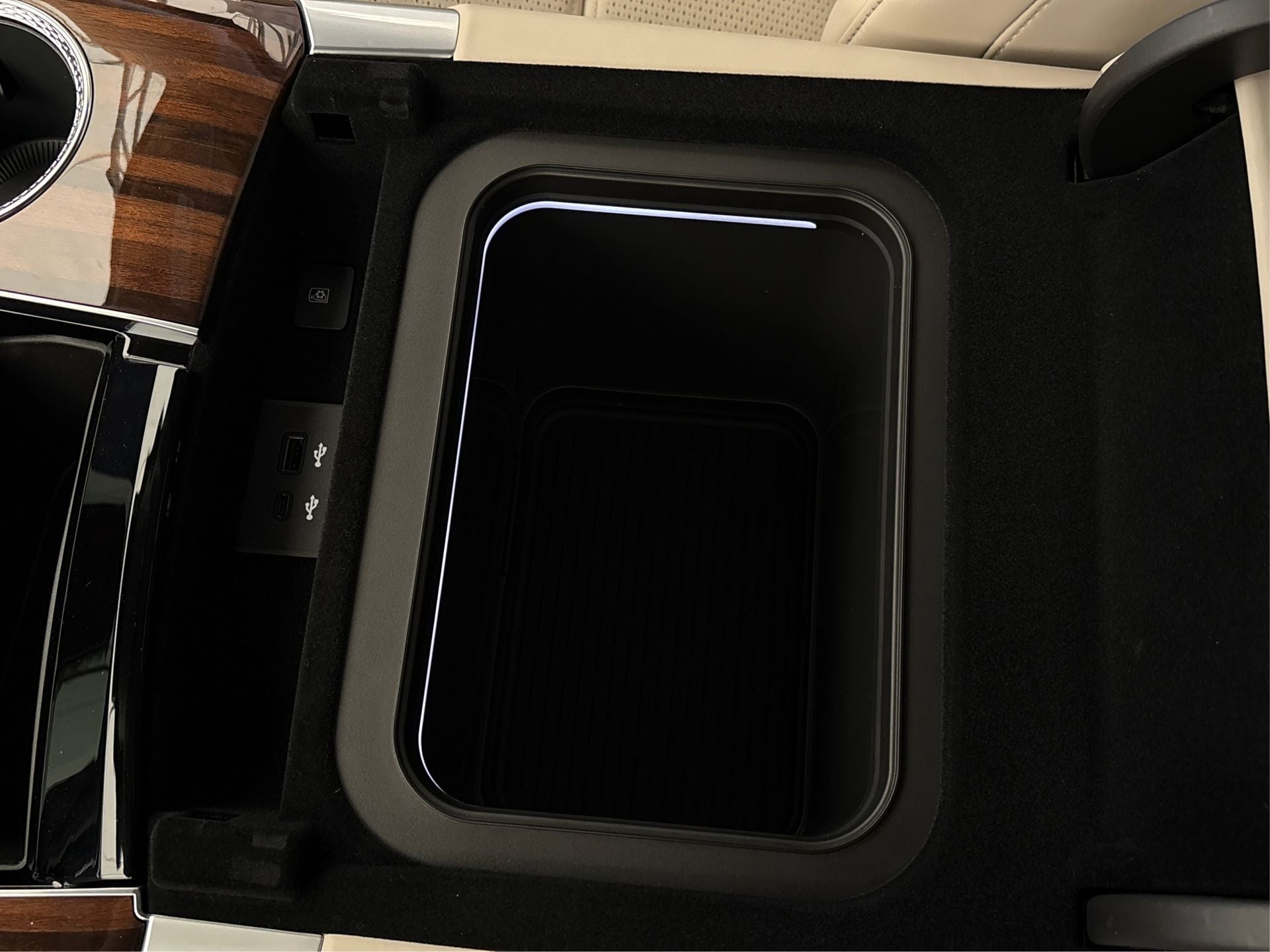 2026 Cadillac Escalade ESV Platinum Edition