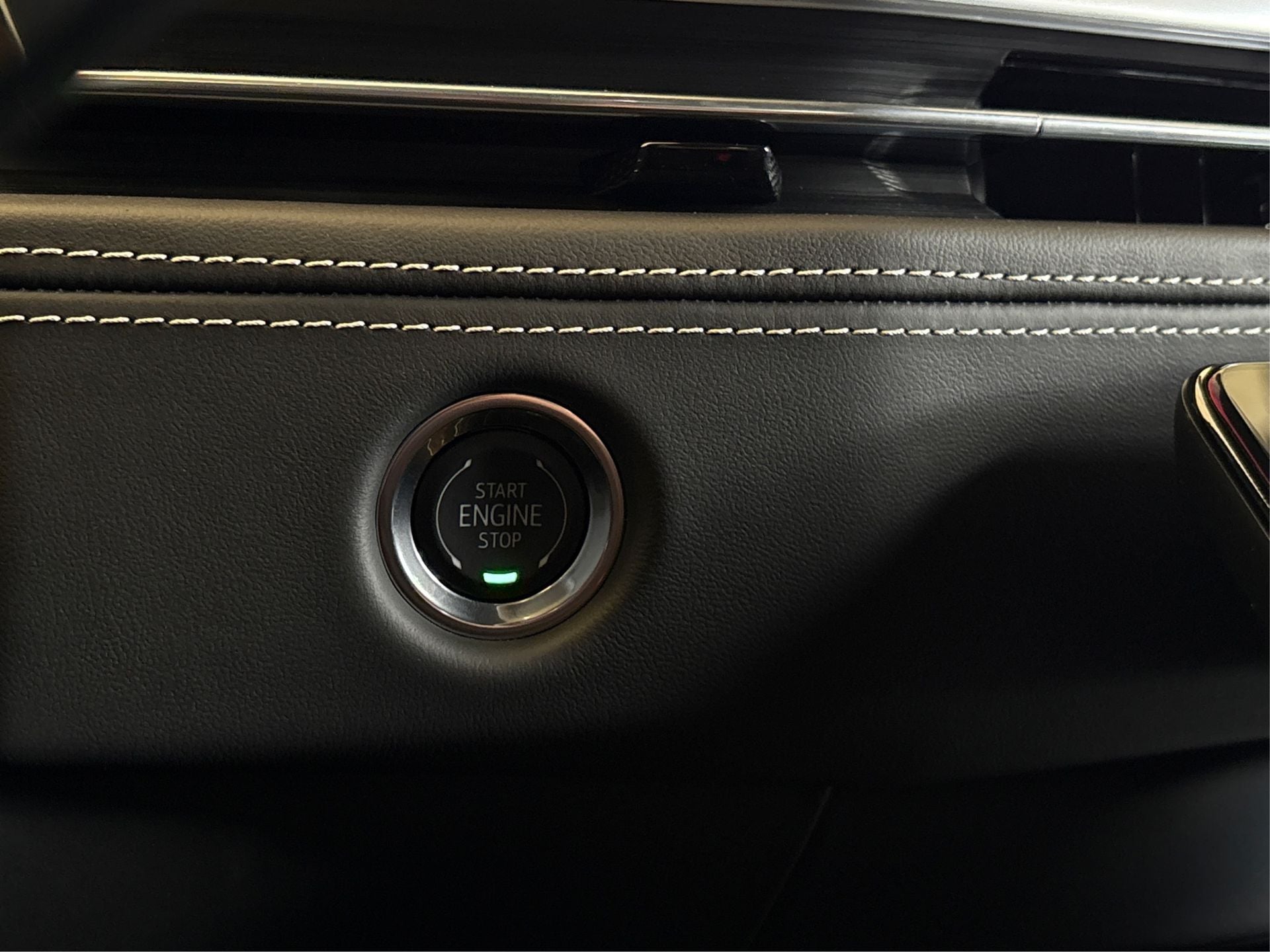 2026 Cadillac Escalade ESV Platinum Edition