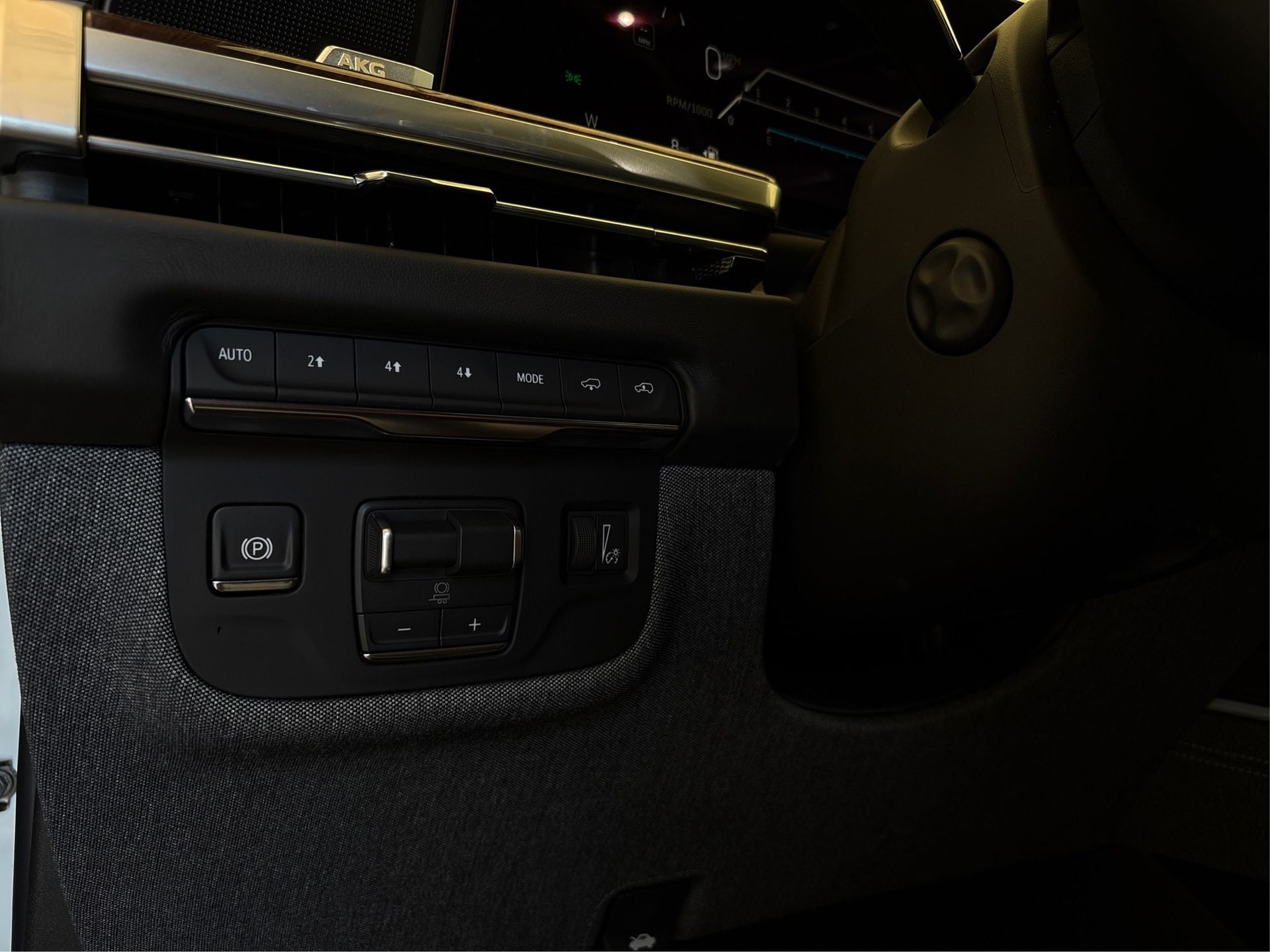 2026 Cadillac Escalade ESV Platinum Edition