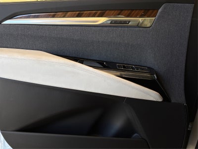 2026 Cadillac Escalade ESV Platinum Edition