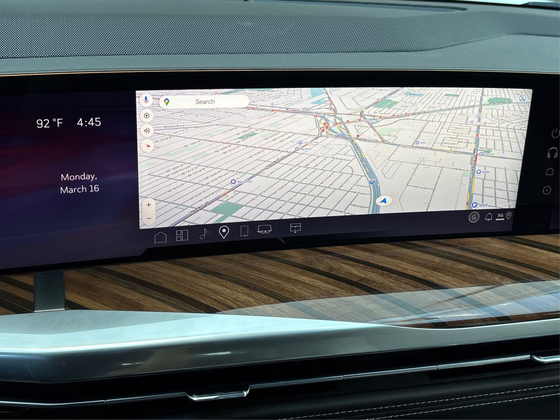 2026 Cadillac Escalade ESV Platinum Edition