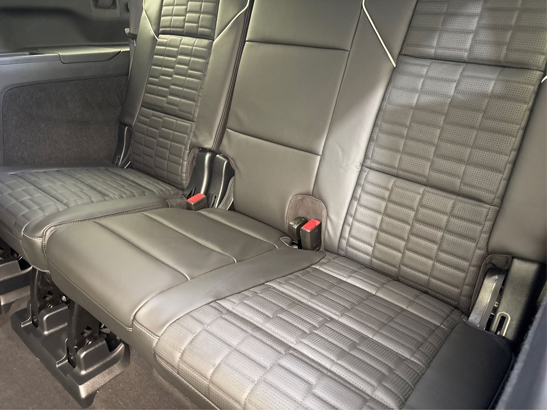 2025 Cadillac Escalade ESV Sport Platinum