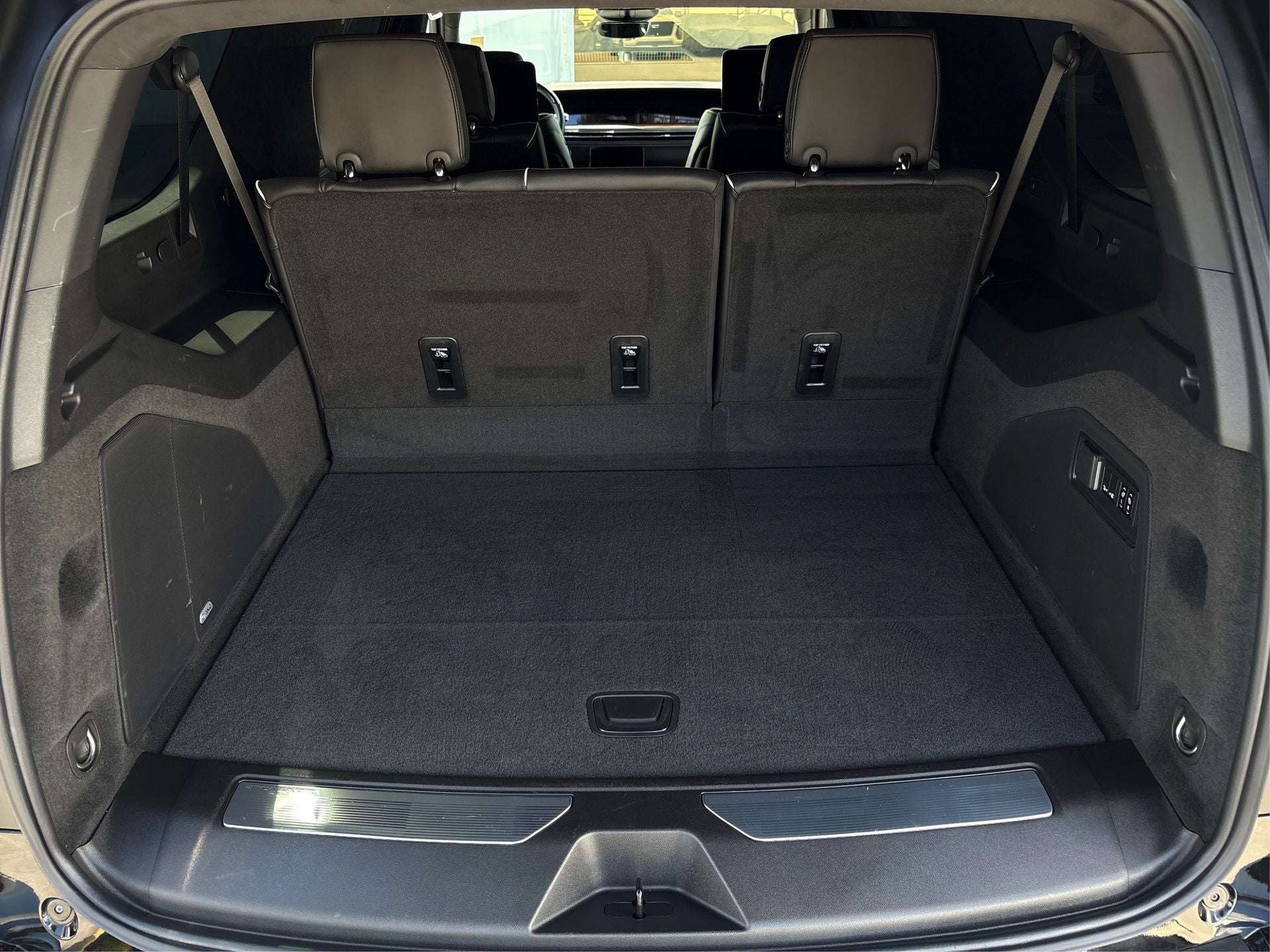 2025 Cadillac Escalade ESV Sport Platinum