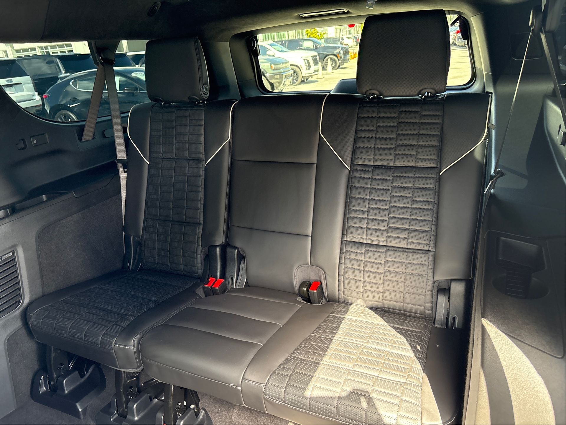 2025 Cadillac Escalade ESV Sport Platinum