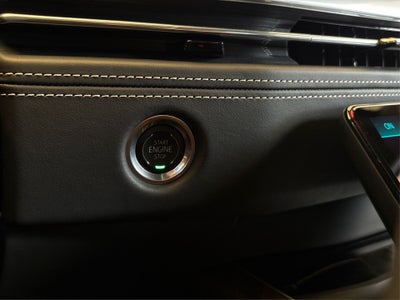 2025 Cadillac Escalade ESV Sport Platinum