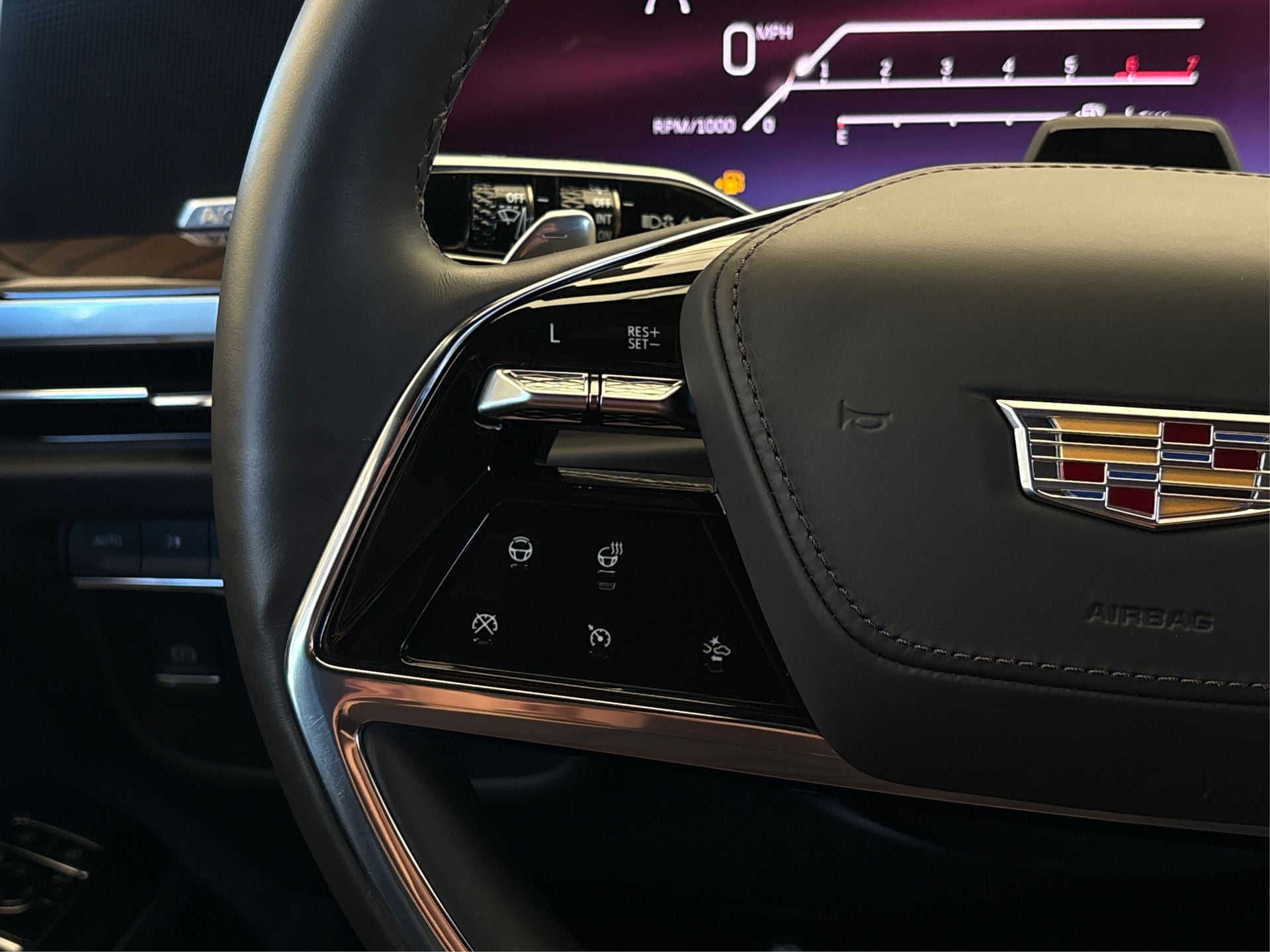 2025 Cadillac Escalade ESV Sport Platinum