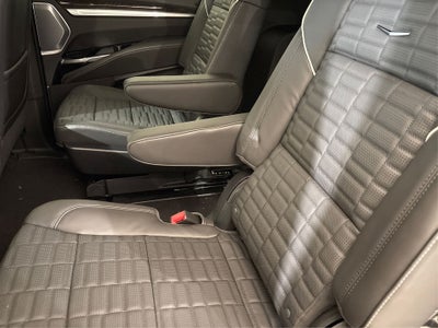 2025 Cadillac Escalade ESV Sport Platinum