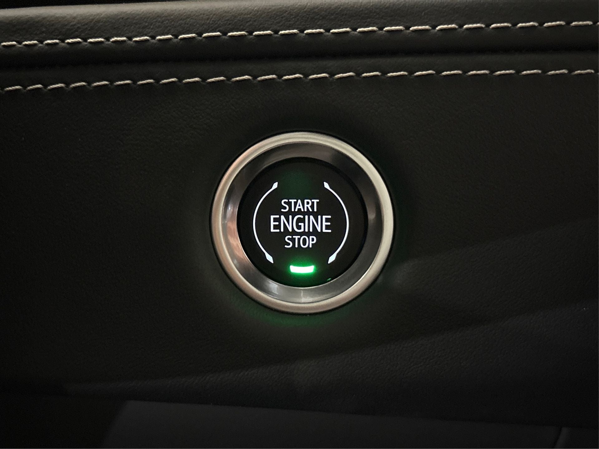 2025 Cadillac Escalade ESV Sport Platinum