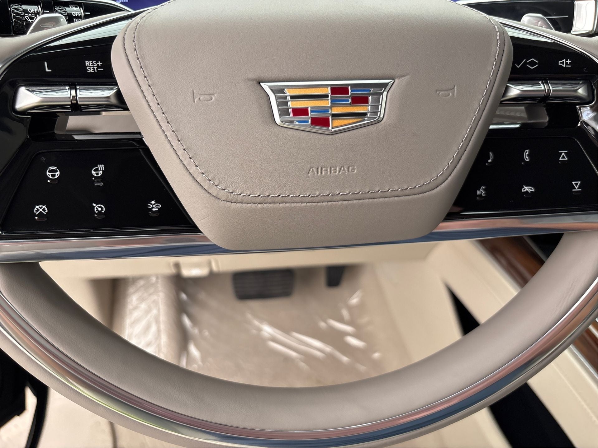 2025 Cadillac Escalade ESV Sport Platinum